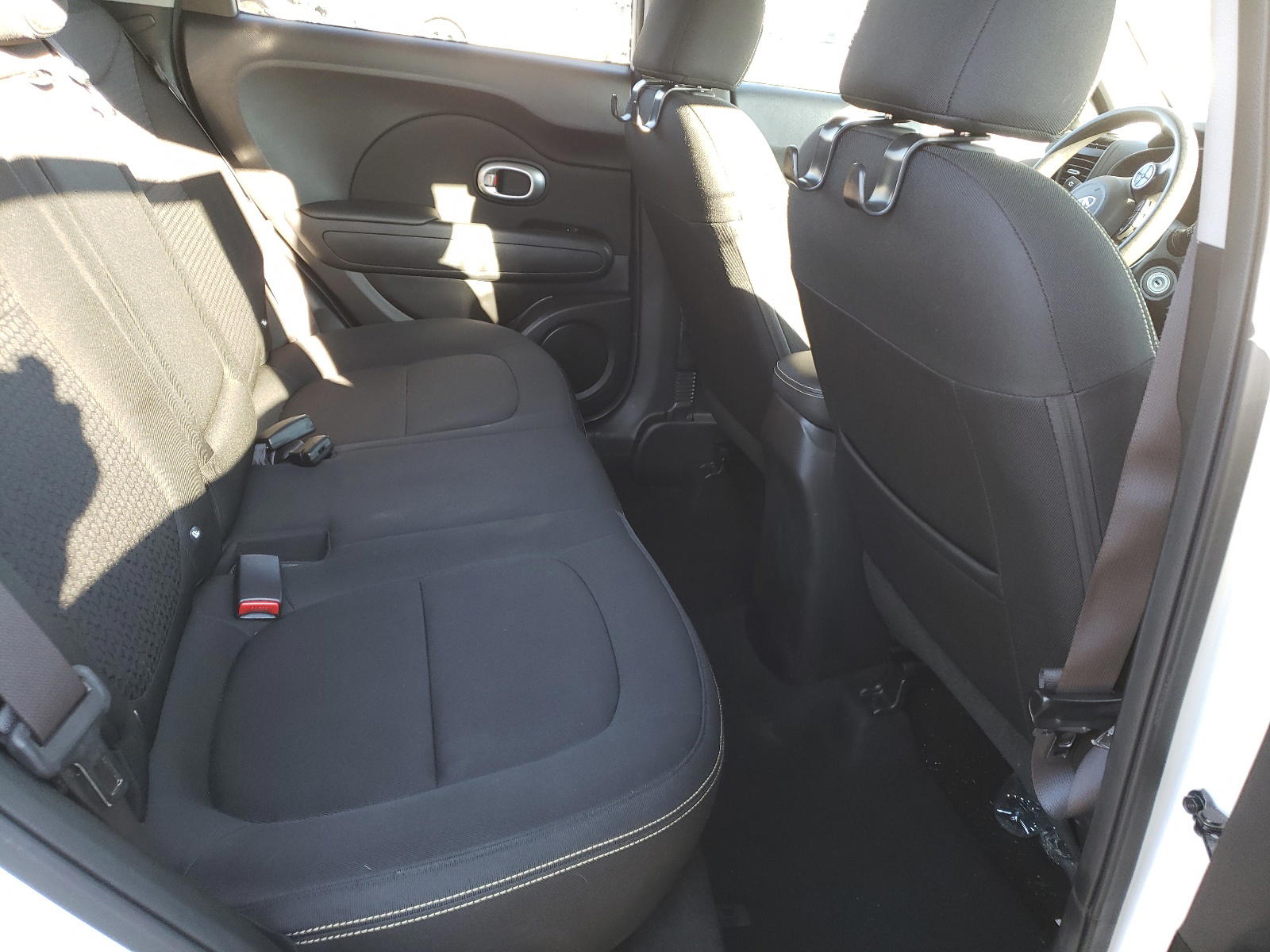 Photo 6 from auction – 2014 KIA SOUL + with VIN KNDJP3A54E7027535