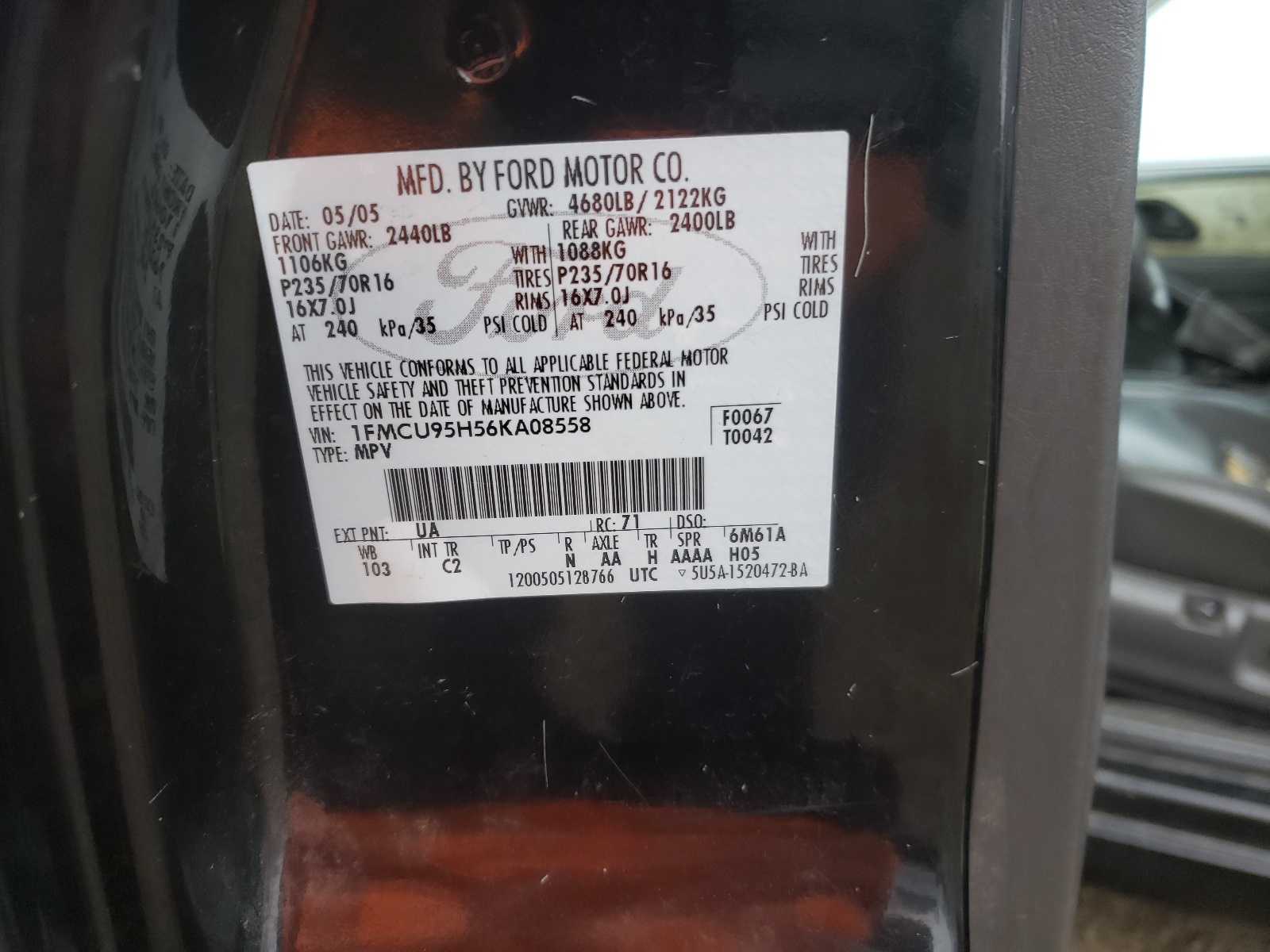Photo 10 from auction – 2006 FORD ESCAPE HEV with VIN 1FMCU95H56KA08558