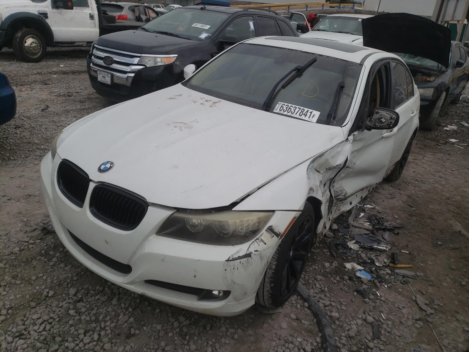 Photo 2 from auction – 2009 BMW 328 I with VIN WBAPH73569A174005