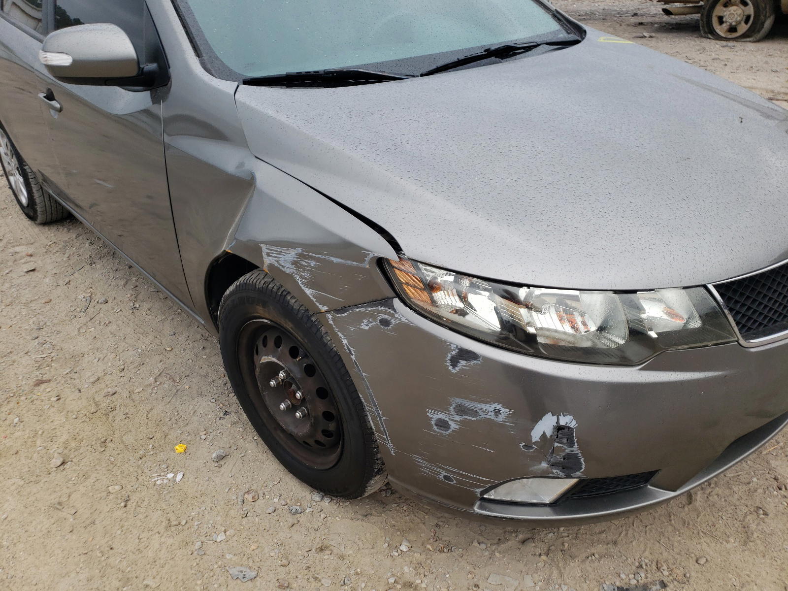 Photo 9 from auction – 2010 KIA FORTE EX with VIN KNAFU4A28A5228836