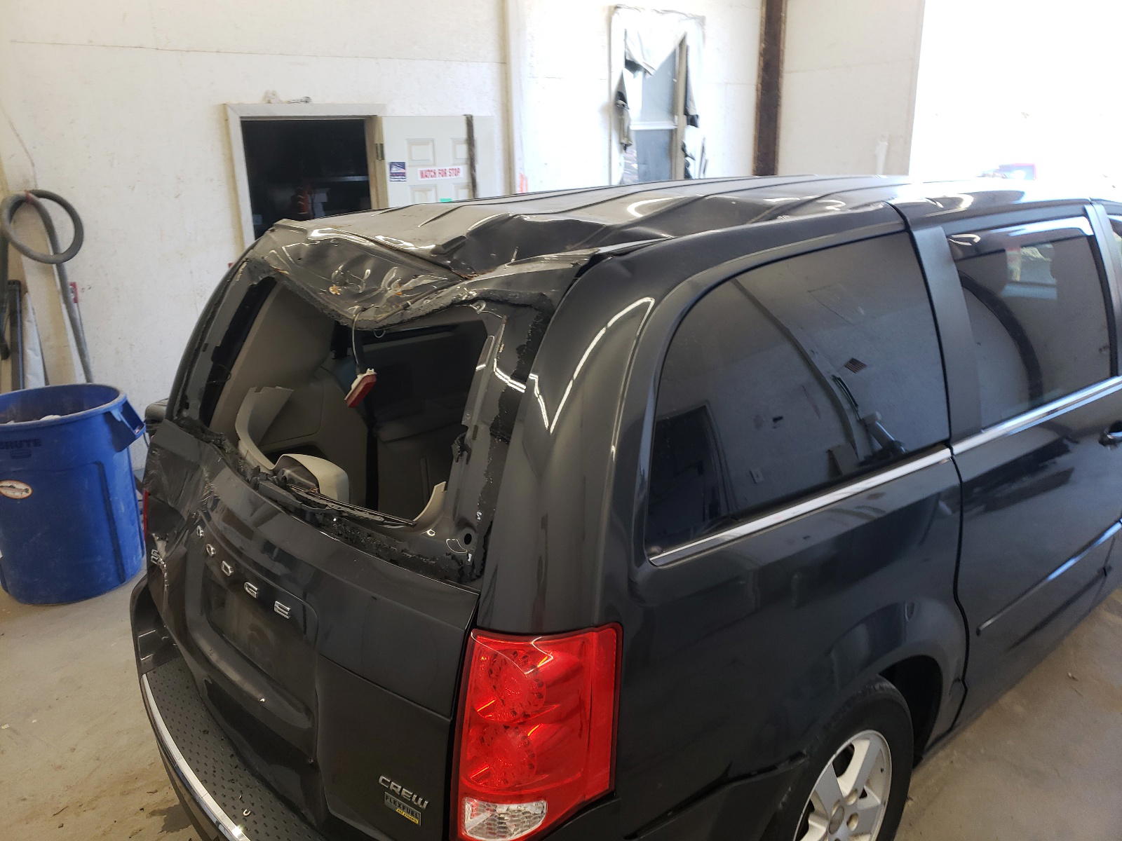 Photo 9 from auction – 2012 DODGE CARAVAN with VIN 2C4RDGDG3CR171833