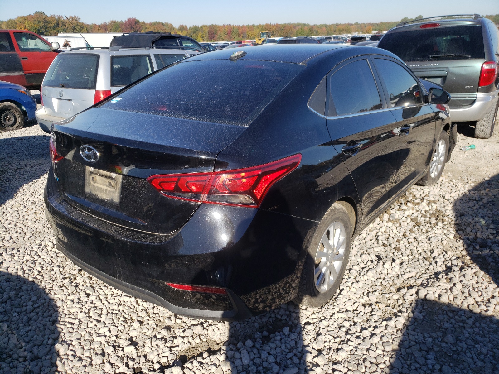 Photo 4 from auction – 2019 HYUNDAI ACCENT SE with VIN 3KPC24A30KE051810