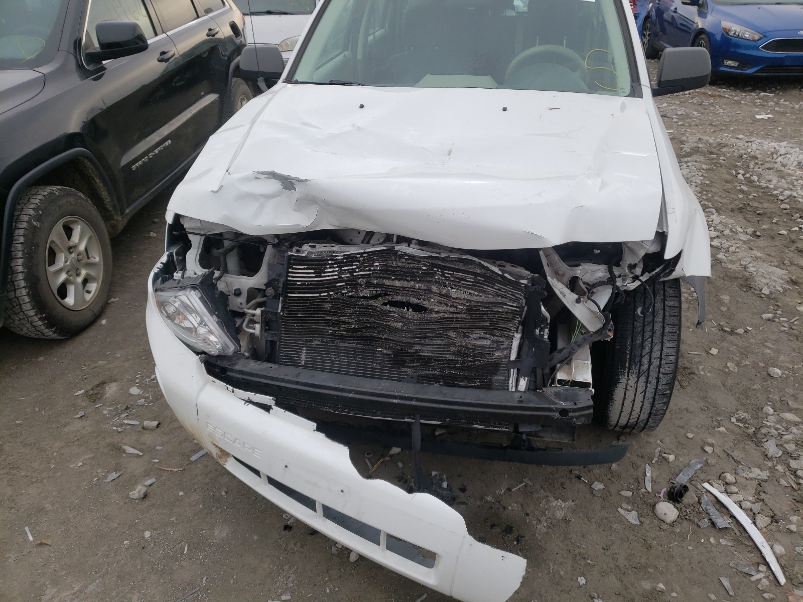 Photo 9 from auction – 2008 FORD ESCAPE XLS with VIN 1FMCU02Z48KB35538