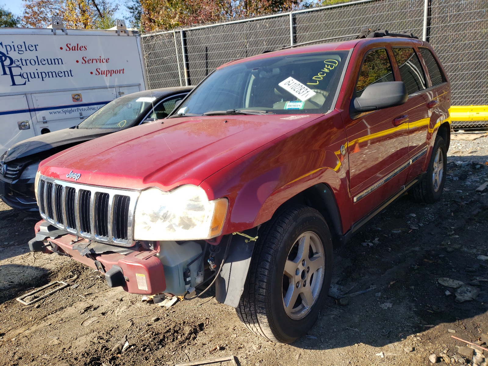 Photo 2 from auction – 2005 JEEP GRAND CHER with VIN 1J4HR58N85C549077