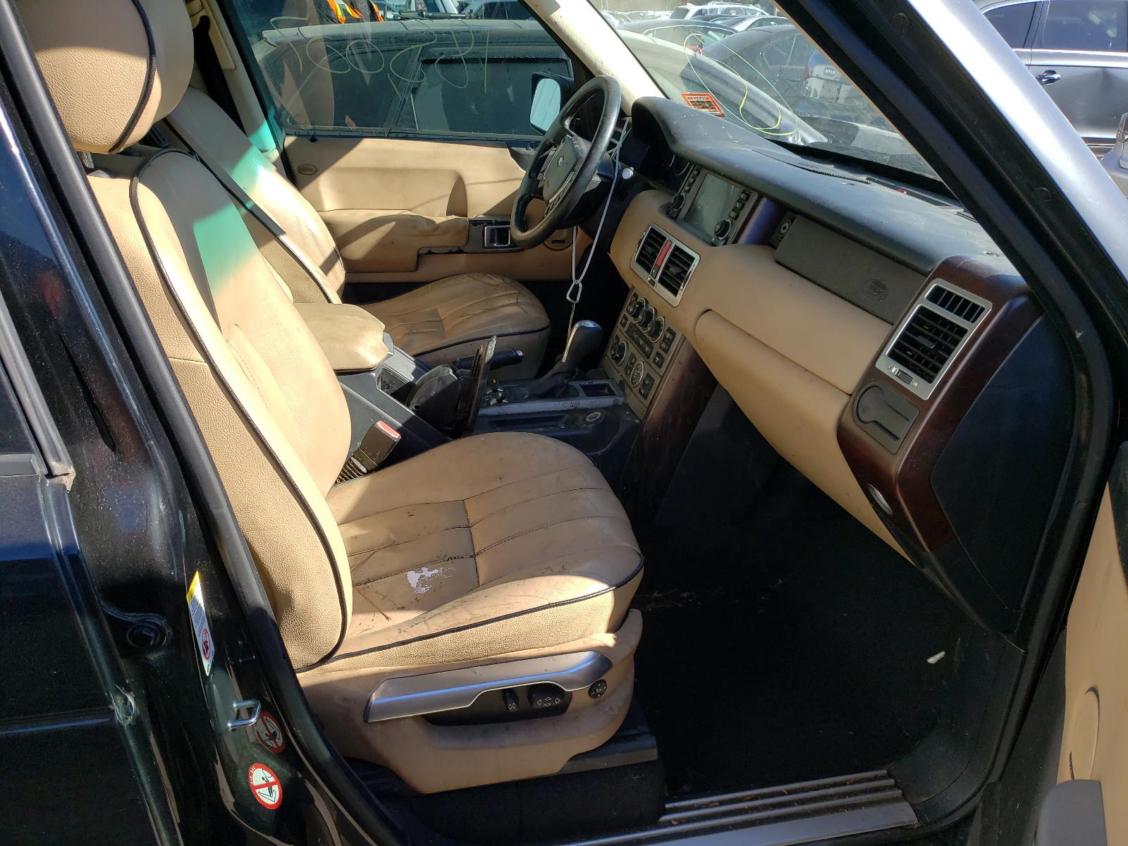 Photo 5 from auction – 2005 LAND ROVER RANGE ROVE with VIN SALME11455A197820