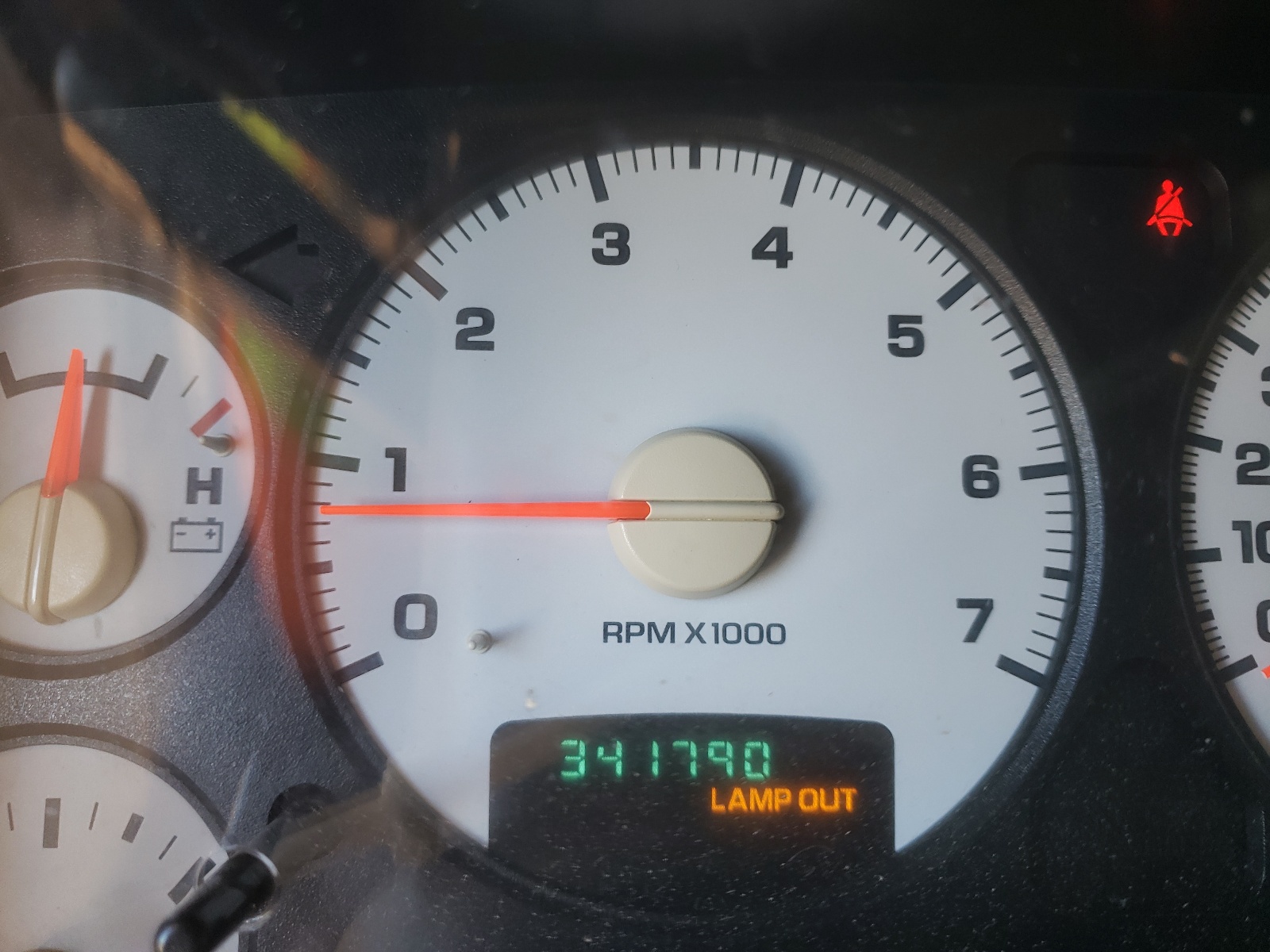 Photo 8 from auction – 2004 DODGE RAM 1500 S with VIN 1D7HA18N94S599759