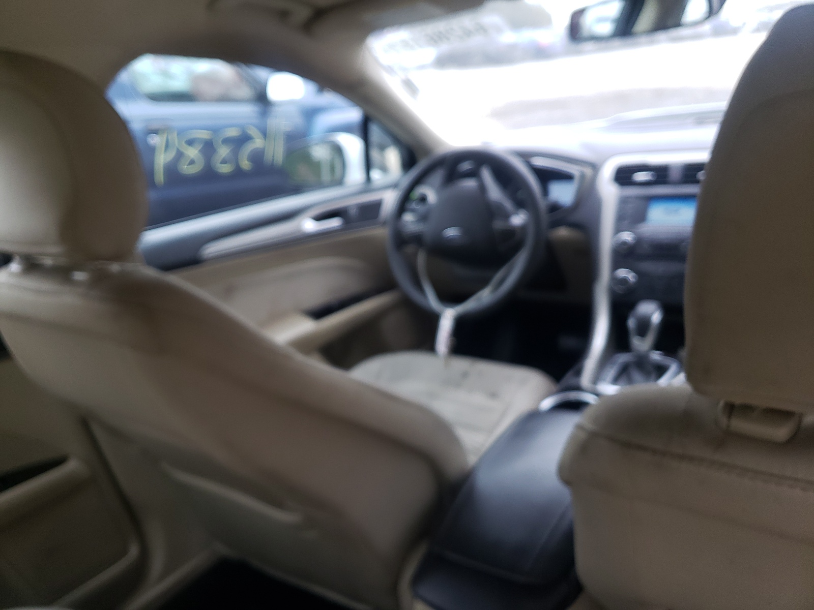 Photo 9 from auction – 2016 FORD FUSION SE with VIN 3FA6P0H79GR392516