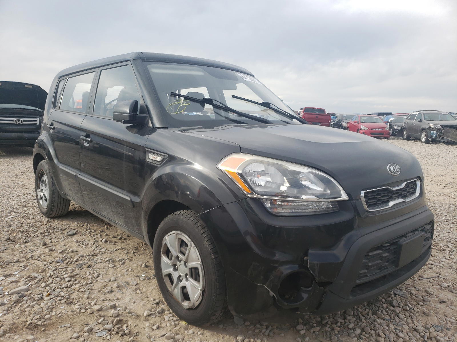 KIA SOUL 2012 with VIN KNDJT2A57C7744904 - Photo from auction