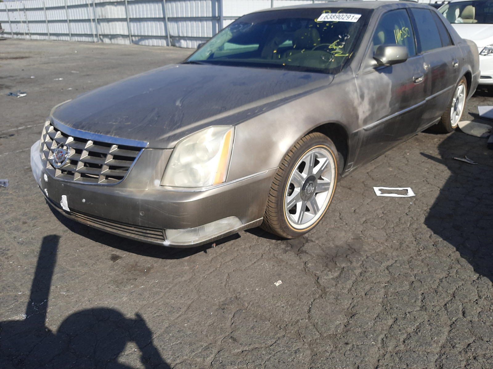 Photo 2 from auction – 2011 CADILLAC DTS PREMIU with VIN 1G6KH5E62BU132851