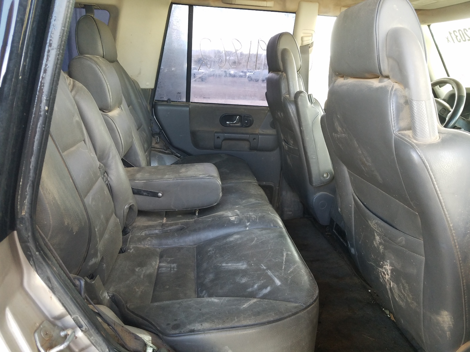 Photo 6 from auction – 2000 LAND ROVER DISCOVERY with VIN SALTY1545YA245320