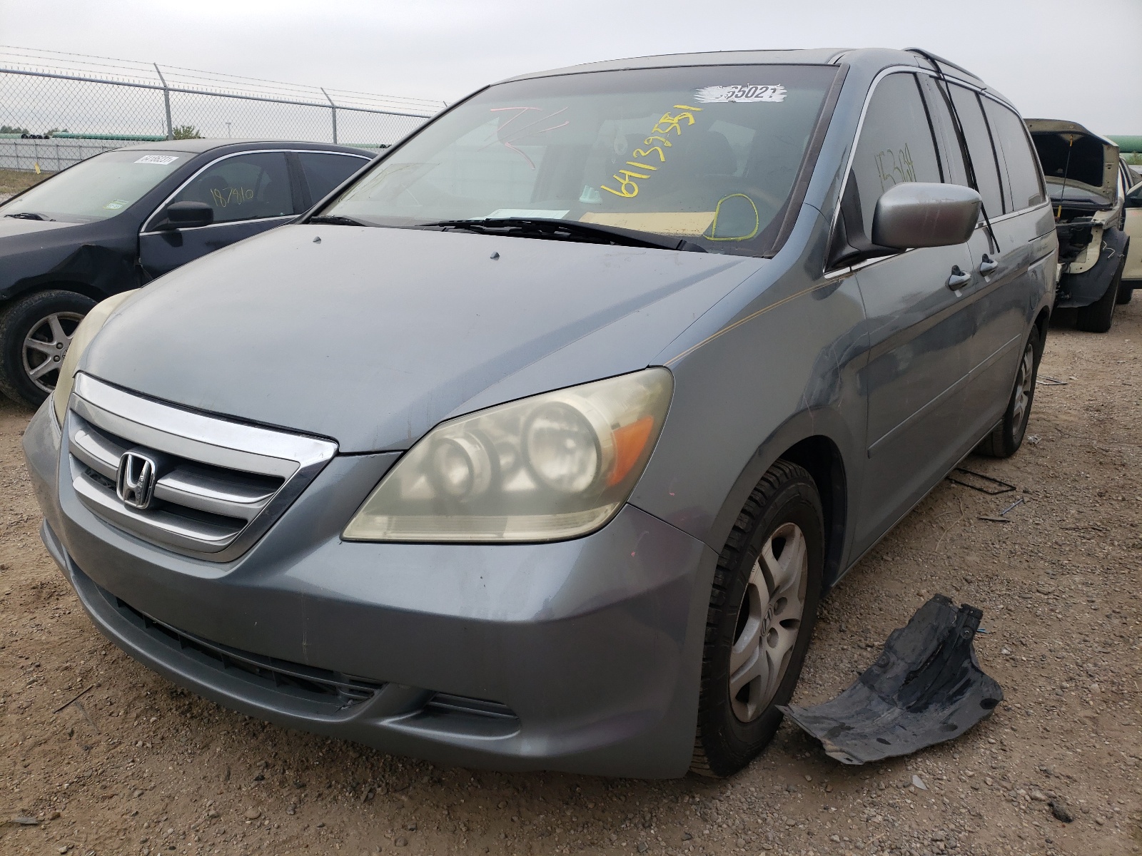 Photo 2 from auction – 2005 HONDA ODYSSEY EX with VIN 5FNRL38675B135266