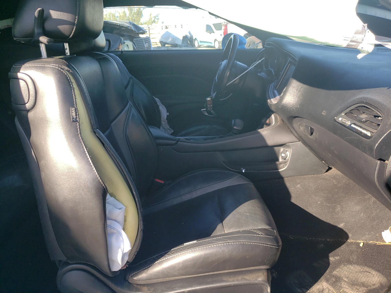 Photo 5 from auction – 2019 DODGE CHALLENGER with VIN 2C3CDZAG0KH603907