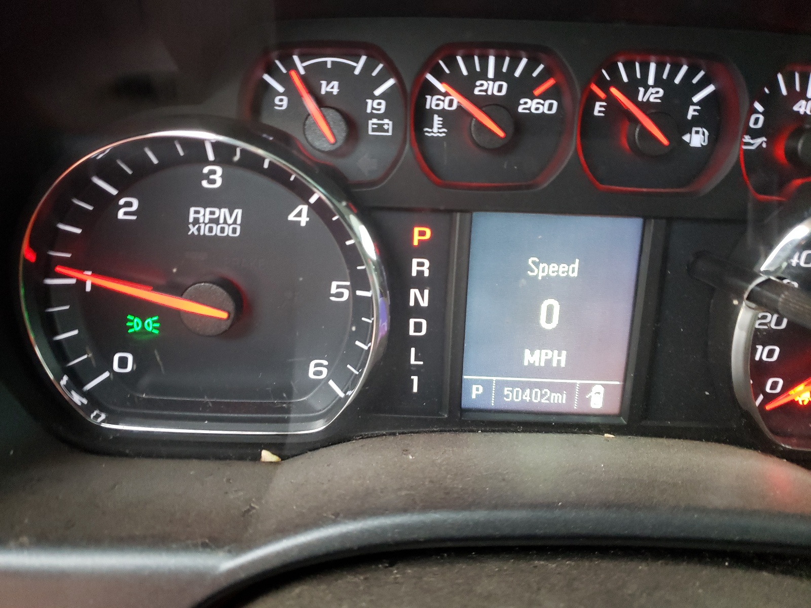 Photo 8 from auction – 2018 CHEVROLET SILVERADO with VIN 1GC2KUEG7JZ153830
