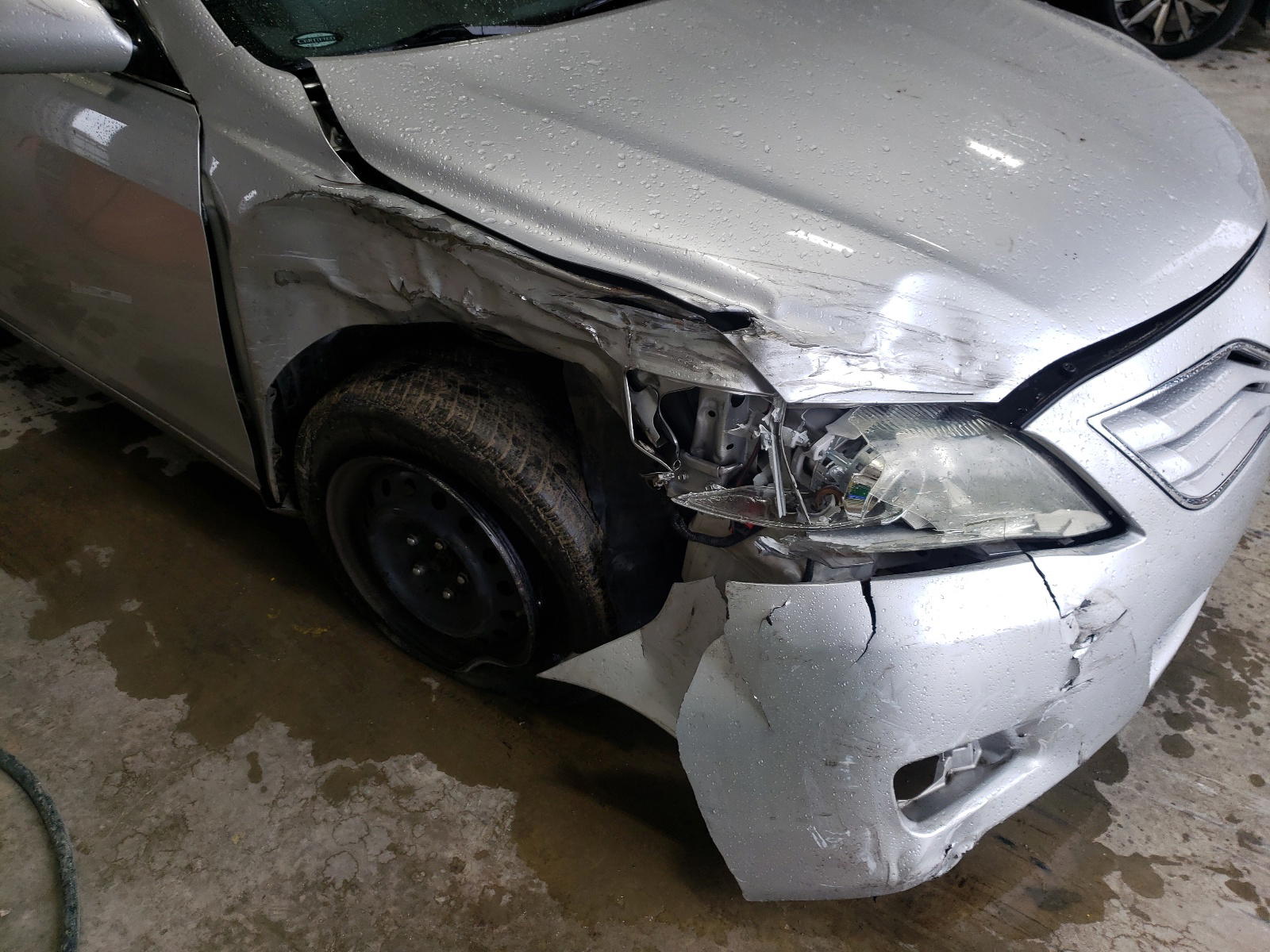 Photo 9 from auction – 2011 TOYOTA CAMRY BASE with VIN 4T1BF3EK2BU665086