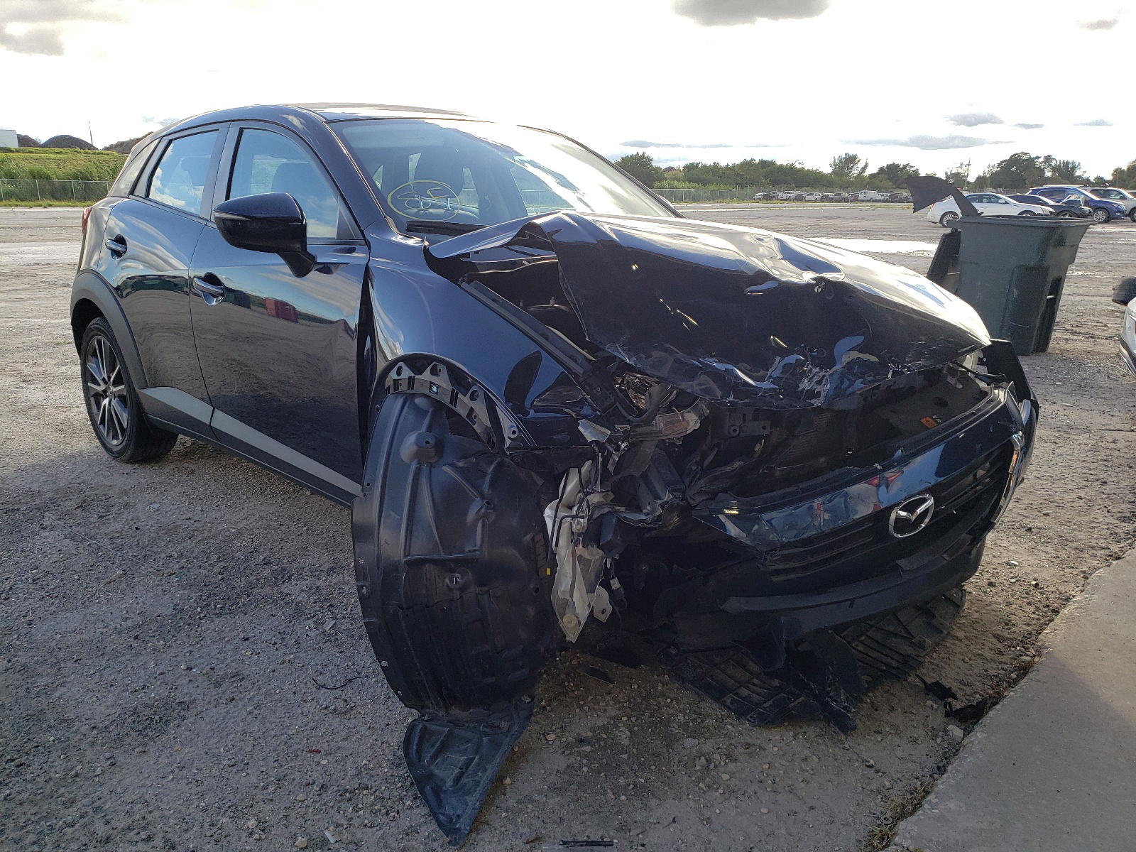 MAZDA CX-3 TOURI 2018 with VIN JM1DKFC72J0316220 - Photo from auction