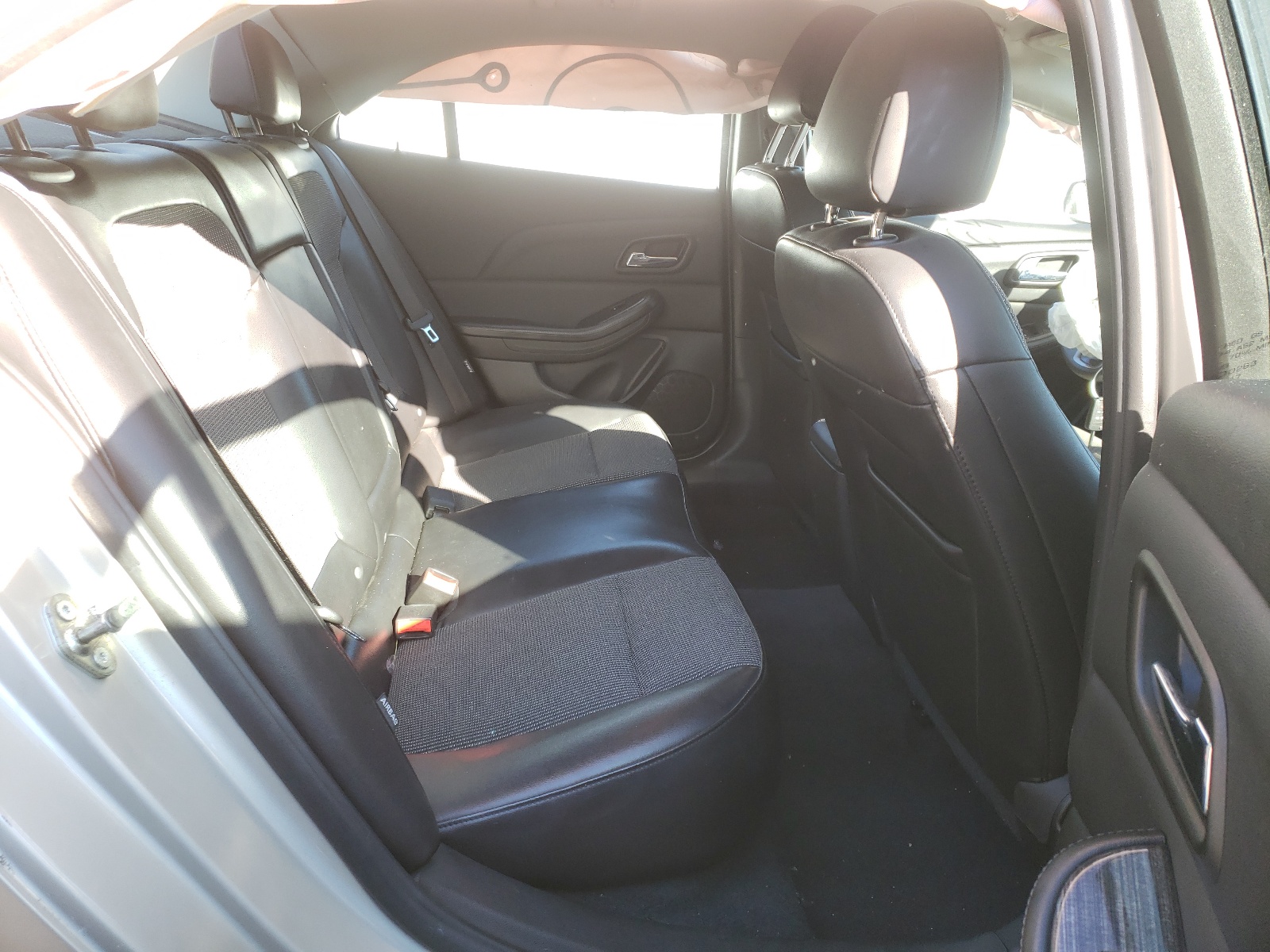 Photo 6 from auction – 2014 CHEVROLET MALIBU 1LT with VIN 1G11C5SL0EF239805