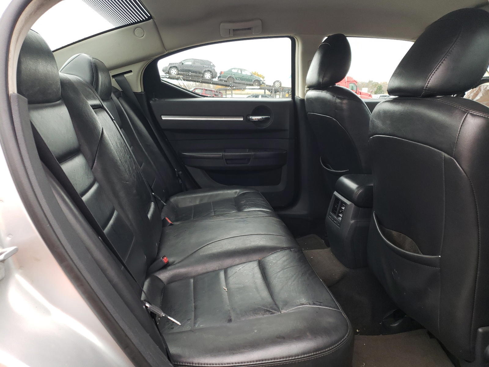 Photo 6 from auction – 2010 DODGE CHARGER with VIN 2B3CA4CD2AH163697