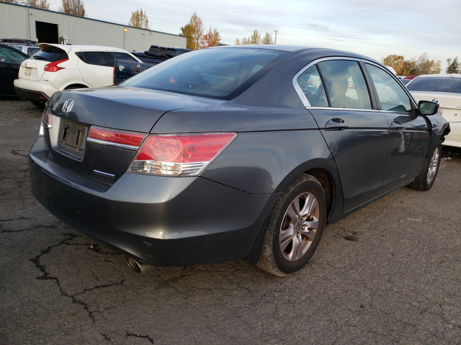 Photo 4 from auction – 2012 HONDA ACCORD SE with VIN 1HGCP2F63CA241180