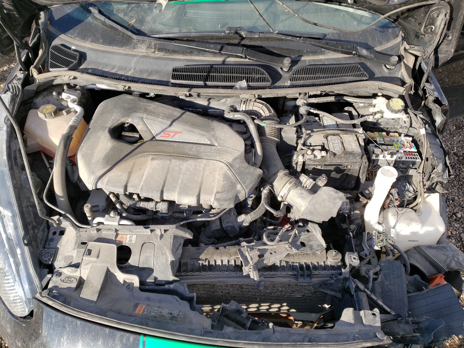 Photo 7 from auction – 2015 FORD FIESTA ST with VIN 3FADP4GX2FM168936