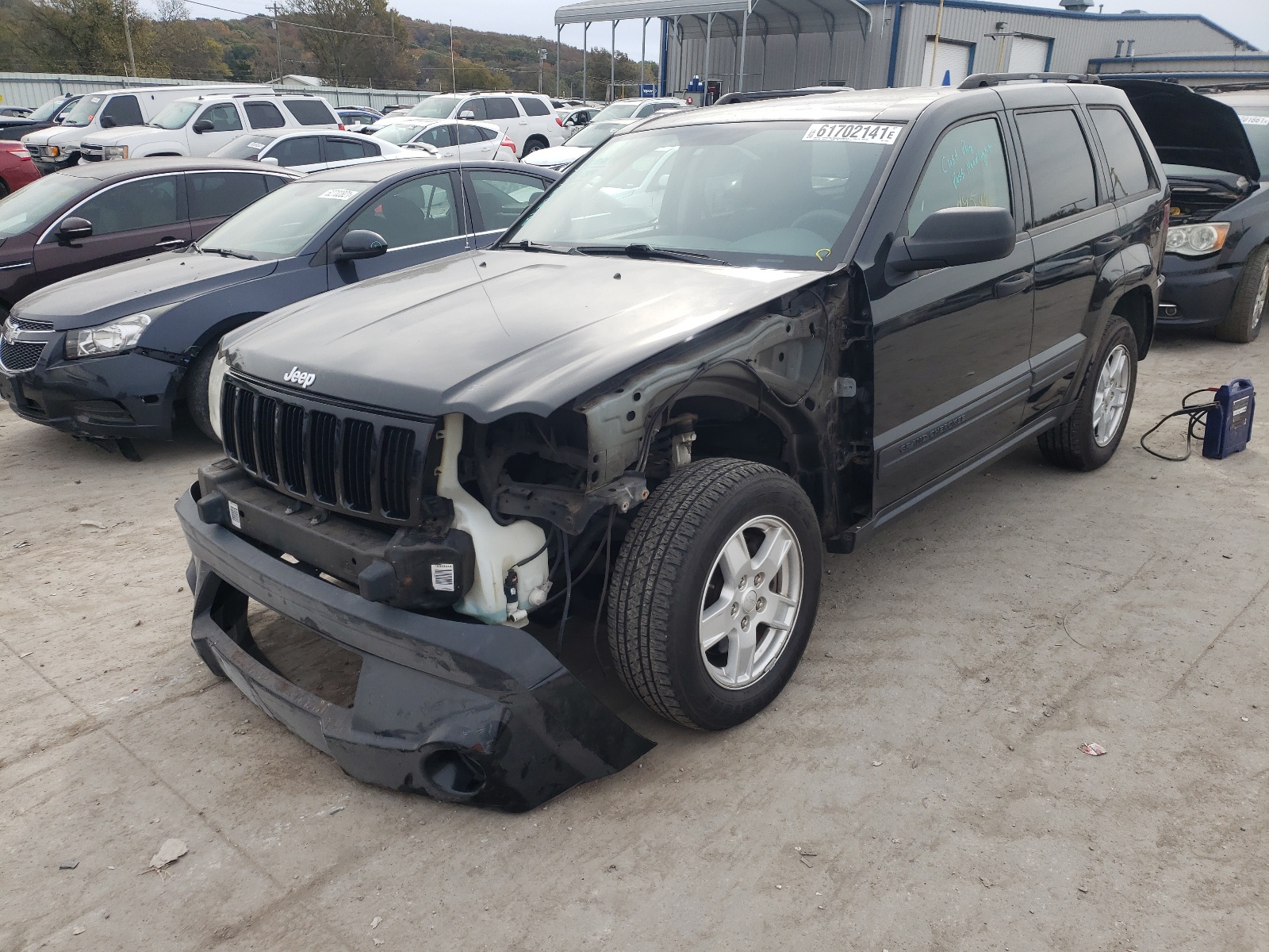 Photo 2 from auction – 2006 JEEP GRAND CHER with VIN 1J8GR48K86C111591