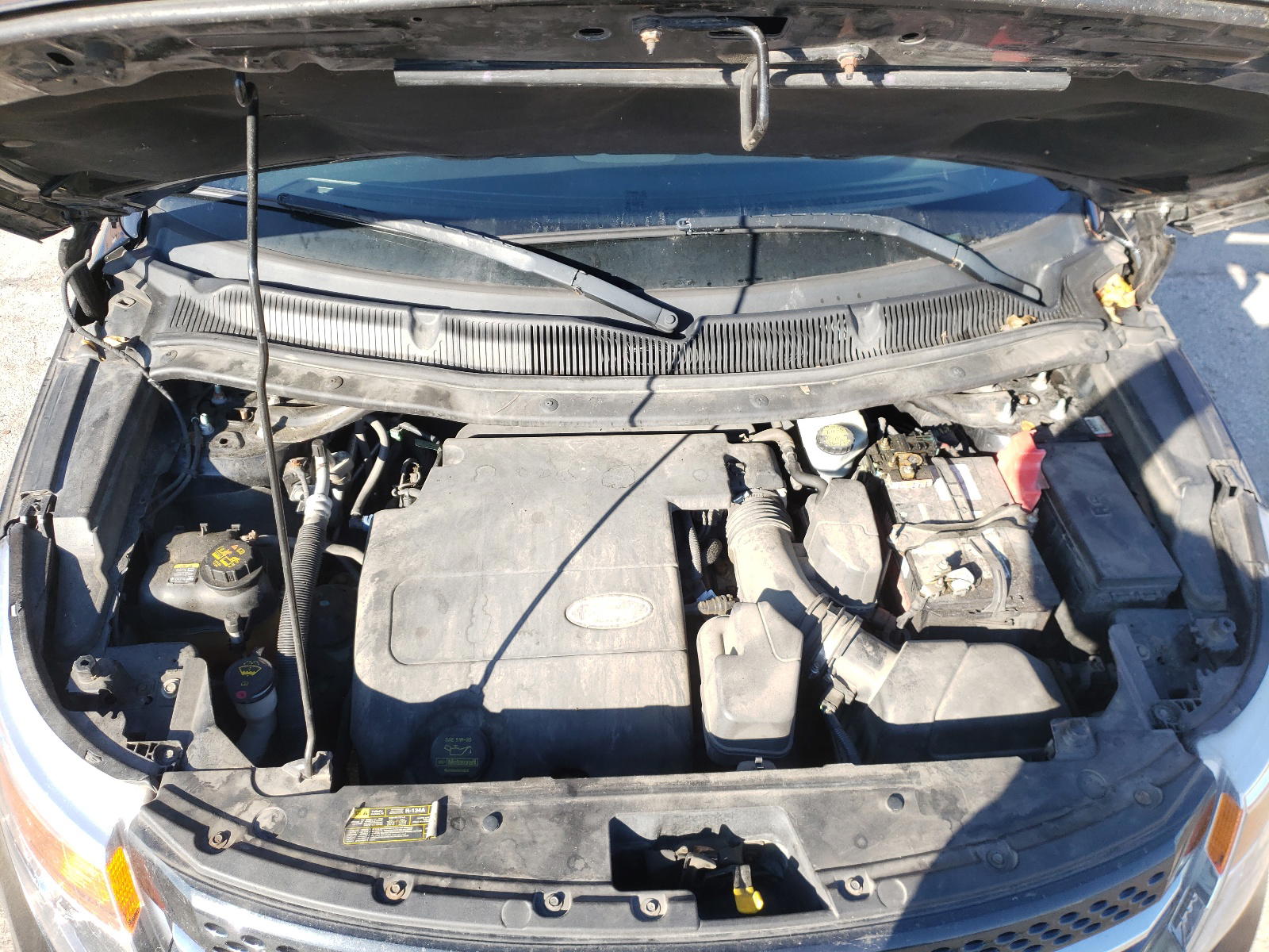 Photo 7 from auction – 2012 FORD EXPLORER L with VIN 1FMHK8F89CGA57782