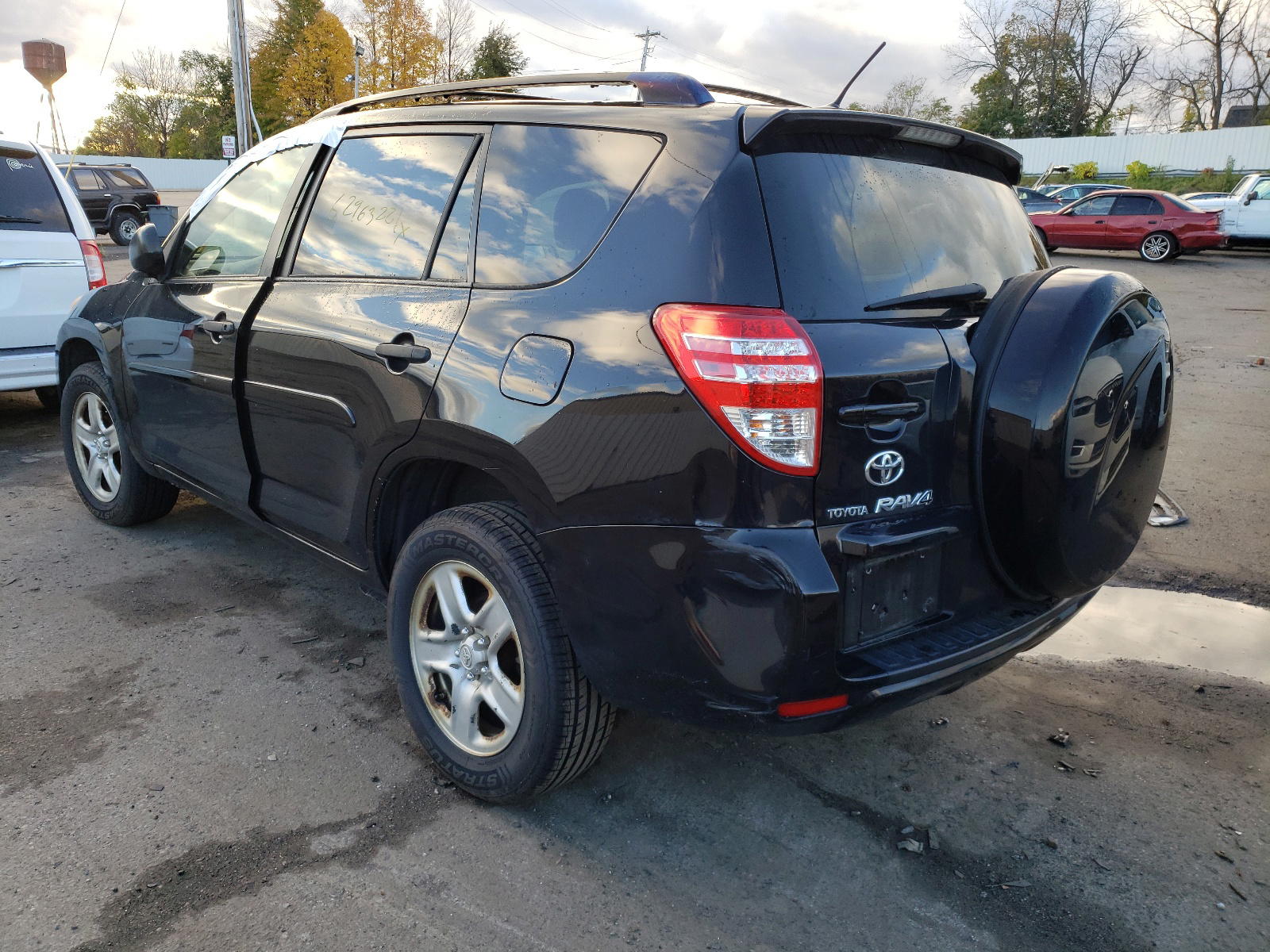 Photo 3 from auction – 2010 TOYOTA RAV4 with VIN JTMZF4DVXAD024898