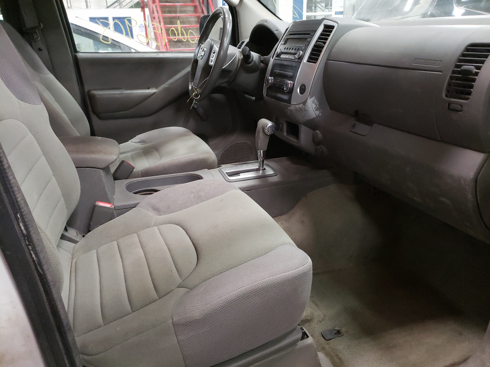 Photo 5 from auction – 2014 NISSAN FRONTIER S with VIN 1N6BD0CT9EN730743