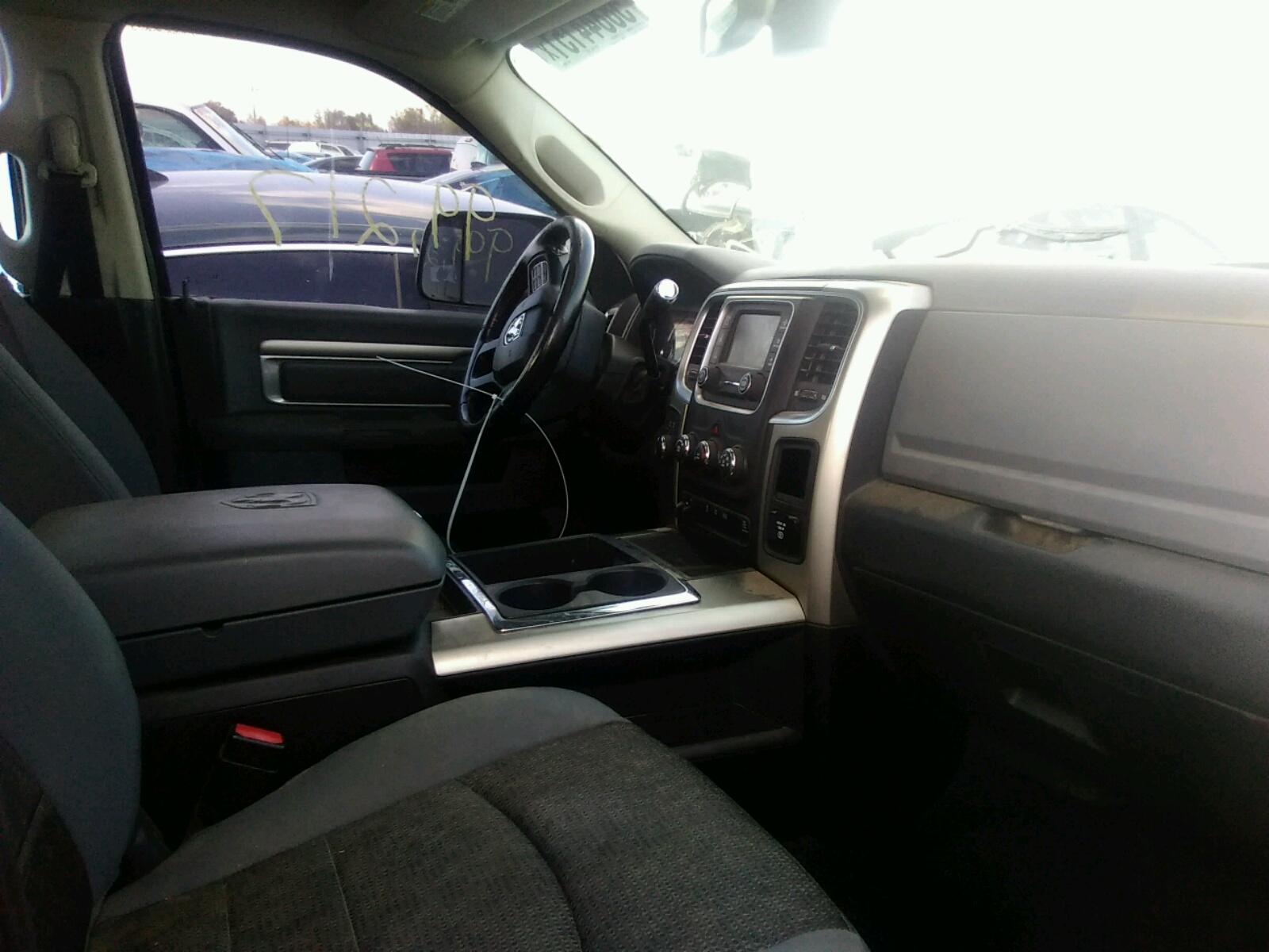 Photo 5 from auction – 2013 RAM 2500 SLT with VIN 3C6UR5DL1DG529863