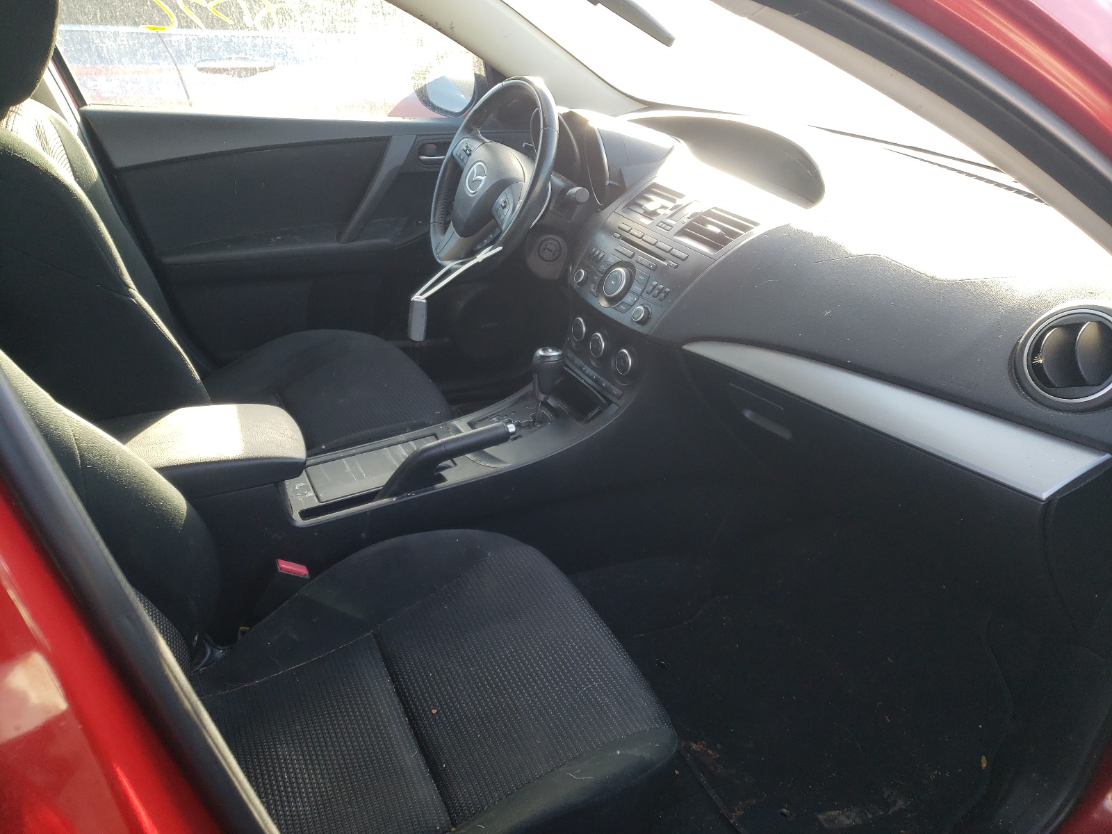 Photo 18 from auction – 2013 MAZDA 3 I with VIN JM1BL1L72D1840621