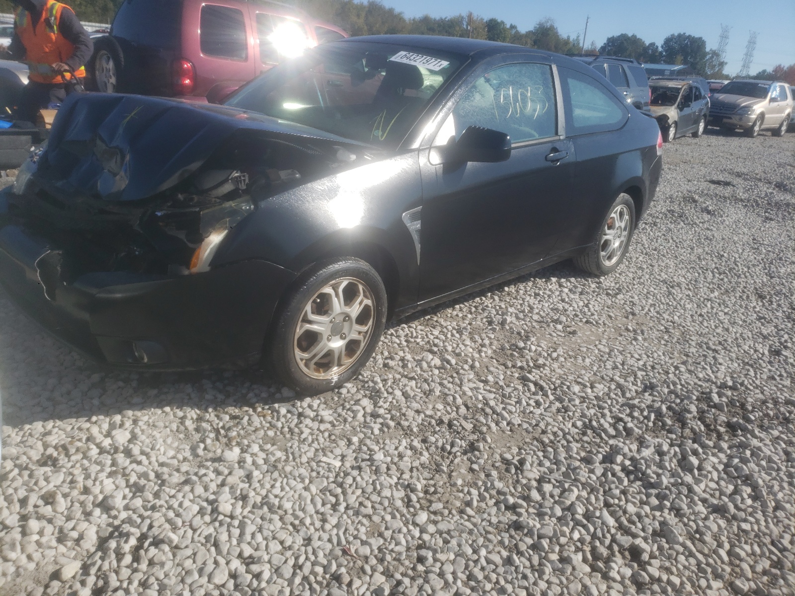 Photo 2 from auction – 2008 FORD FOCUS SE with VIN 1FAHP33N78W124076