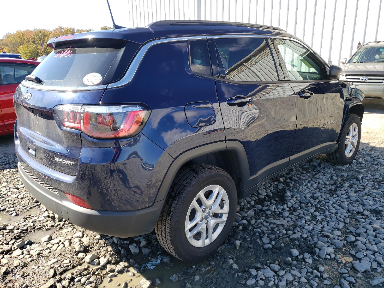 Photo 4 from auction – 2020 JEEP COMPASS SP with VIN 3C4NJDAB7LT115714