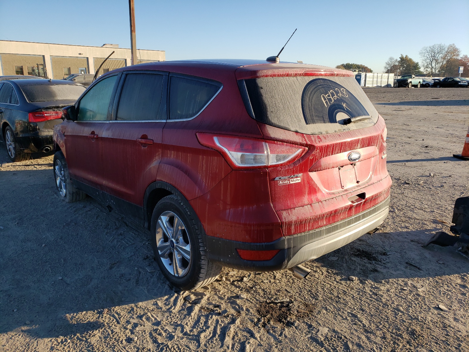 Photo 3 from auction – 2015 FORD ESCAPE SE with VIN 1FMCU0GX6FUA51228