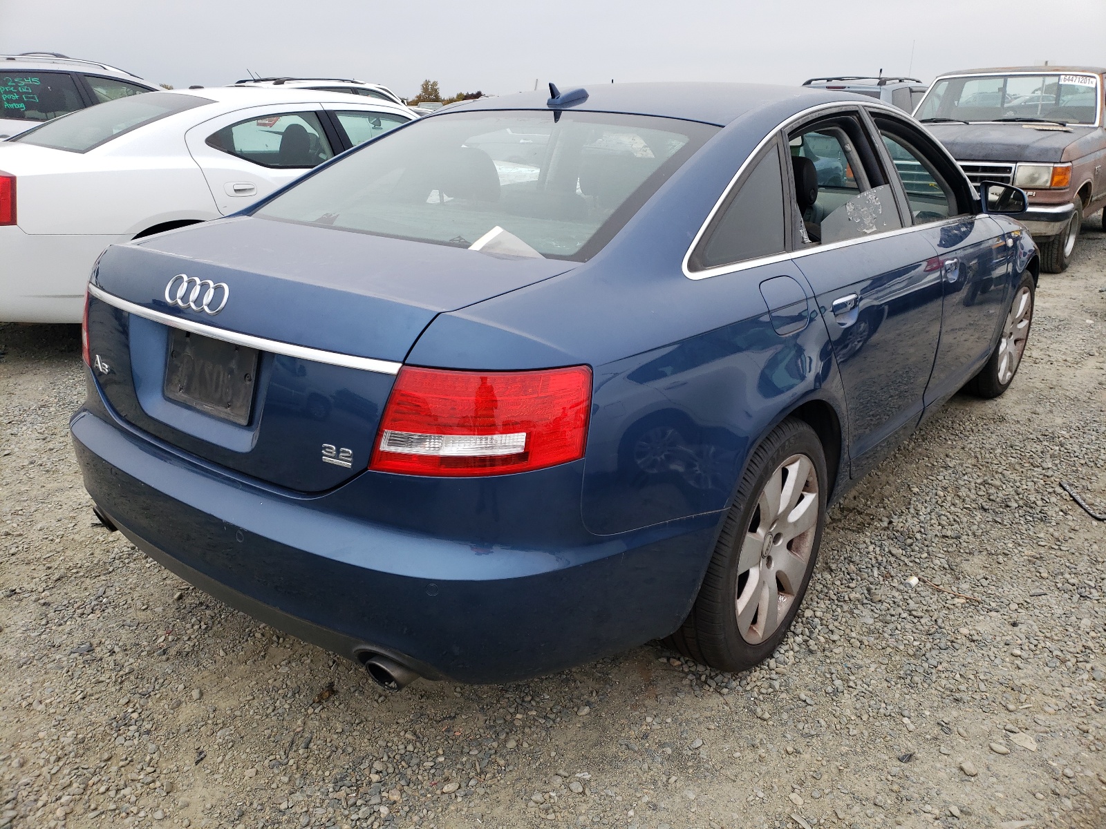 Photo 4 from auction – 2005 AUDI A6 3.2 QUA with VIN WAUDG74F65N083316