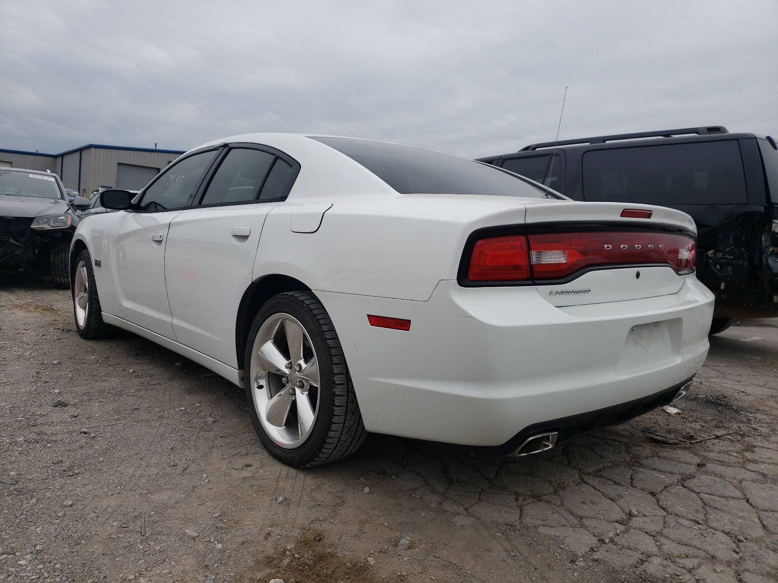 Photo 3 from auction – 2011 DODGE CHARGER PO with VIN 2B3CL1CT9BH557537