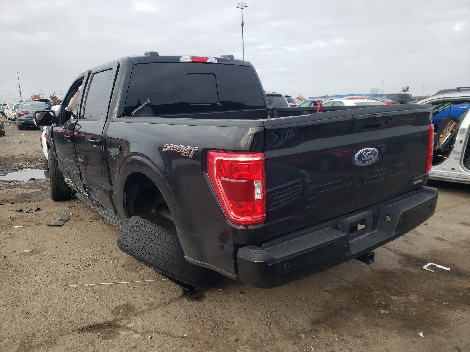 Photo 3 from auction – 2021 FORD F150 SUPER with VIN 1FTEW1EP1MKD14315