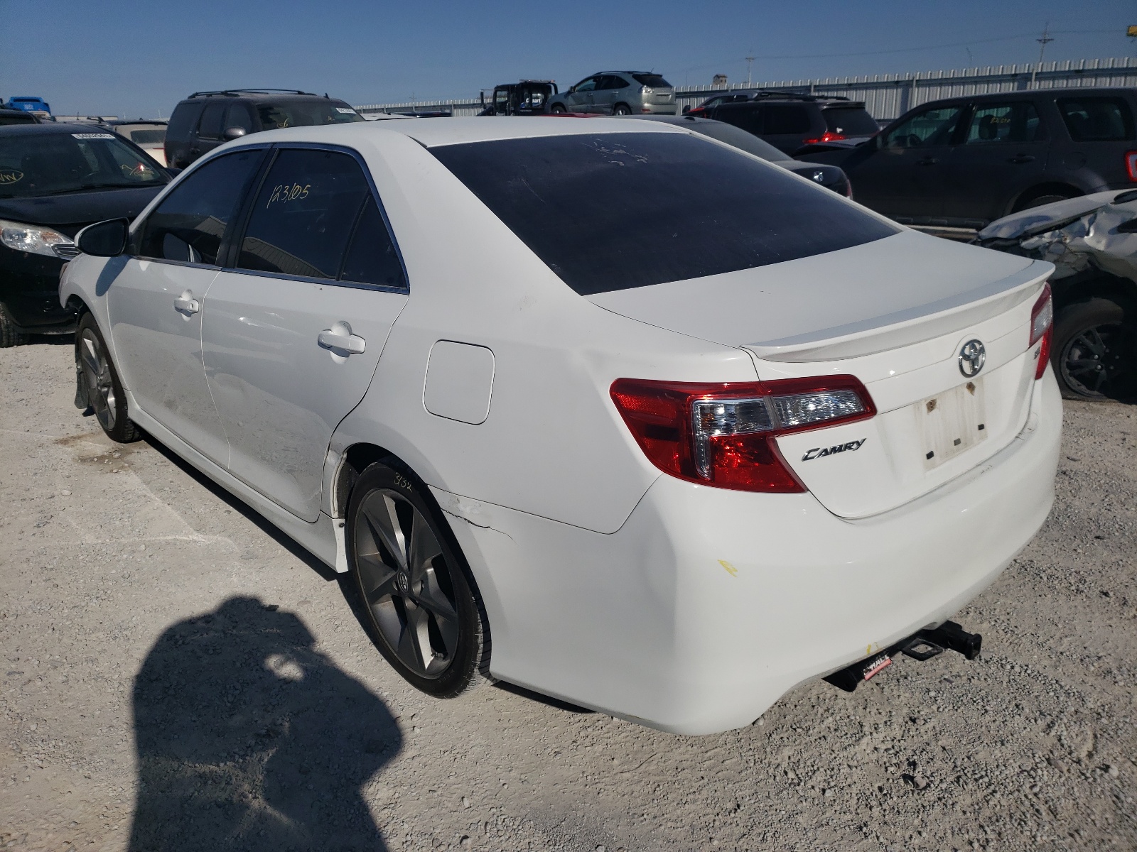Photo 3 from auction – 2014 TOYOTA CAMRY L with VIN 4T1BF1FK4EU757064