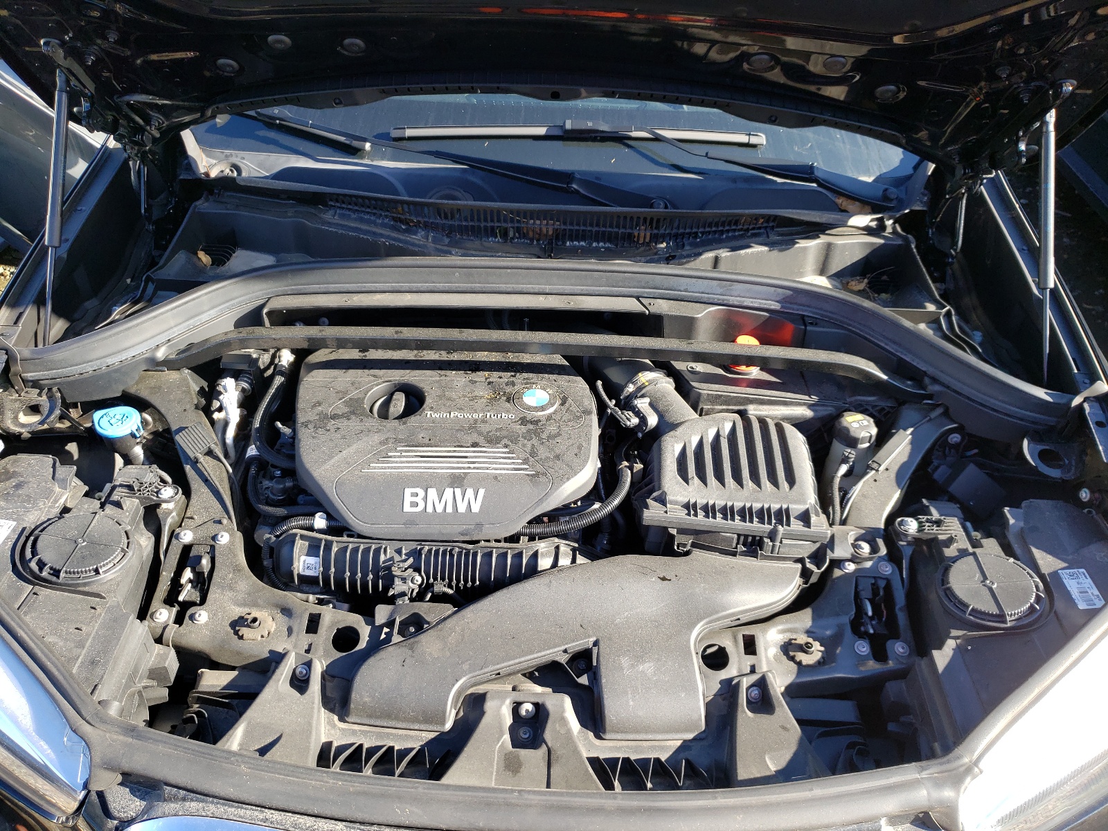 Photo 7 from auction – 2018 BMW X1 XDRIVE2 with VIN WBXHT3C3XJ3H30067