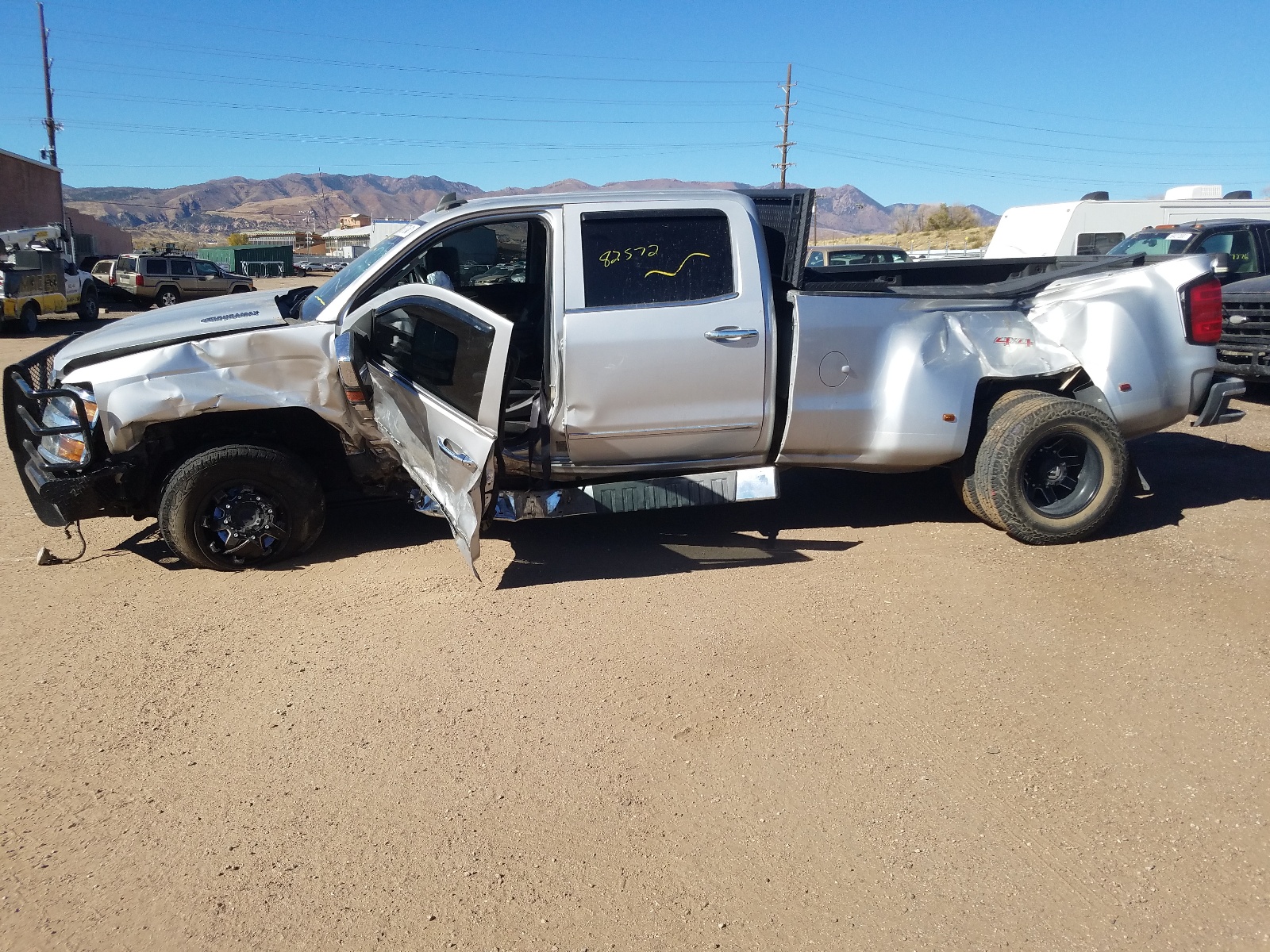 Photo 9 from auction – 2015 CHEVROLET SILVERADO with VIN 1GC4K0C88FF629508