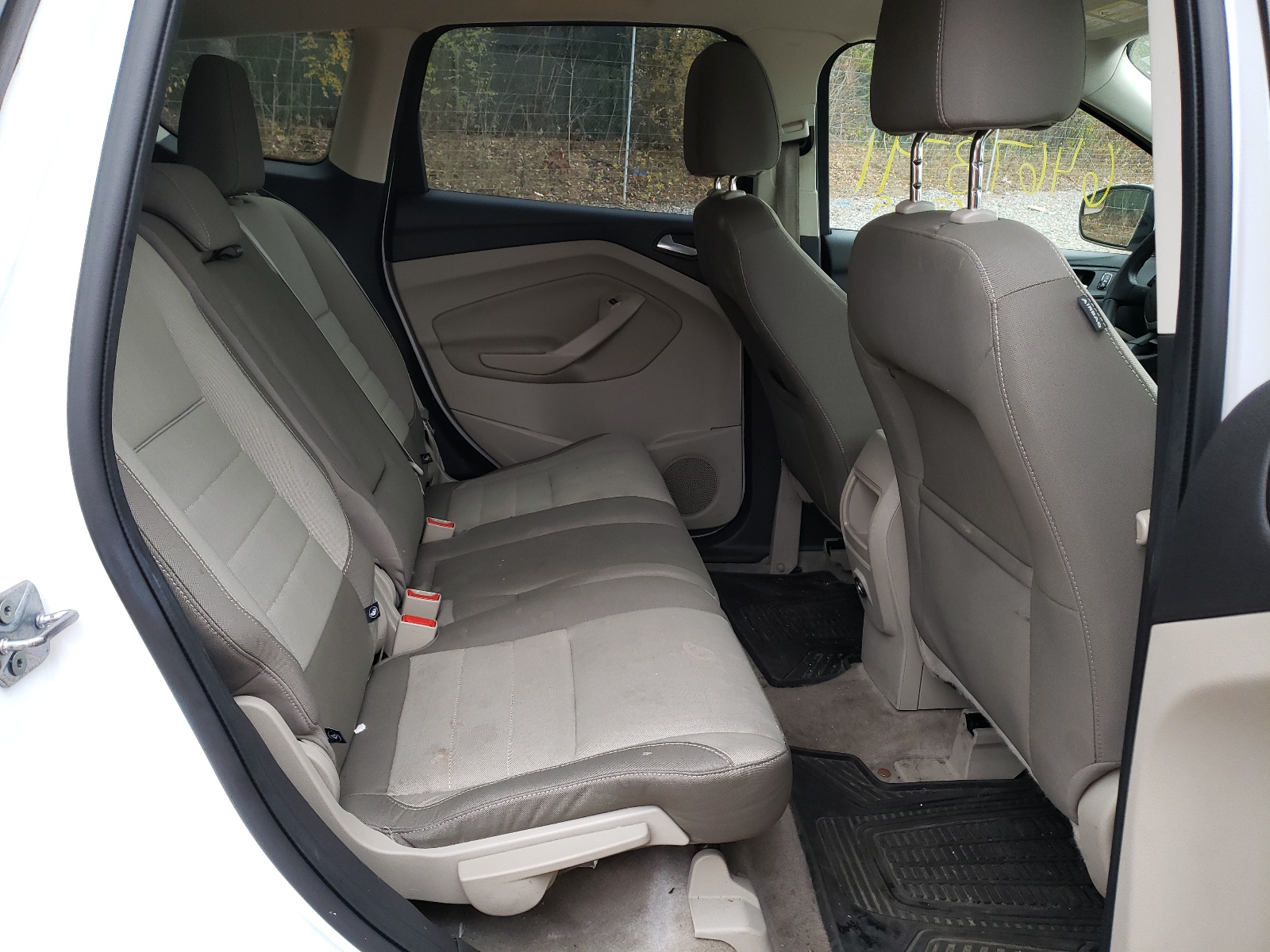 Photo 6 from auction – 2013 FORD ESCORT SE with VIN 1FMCU9GX3DUA24845