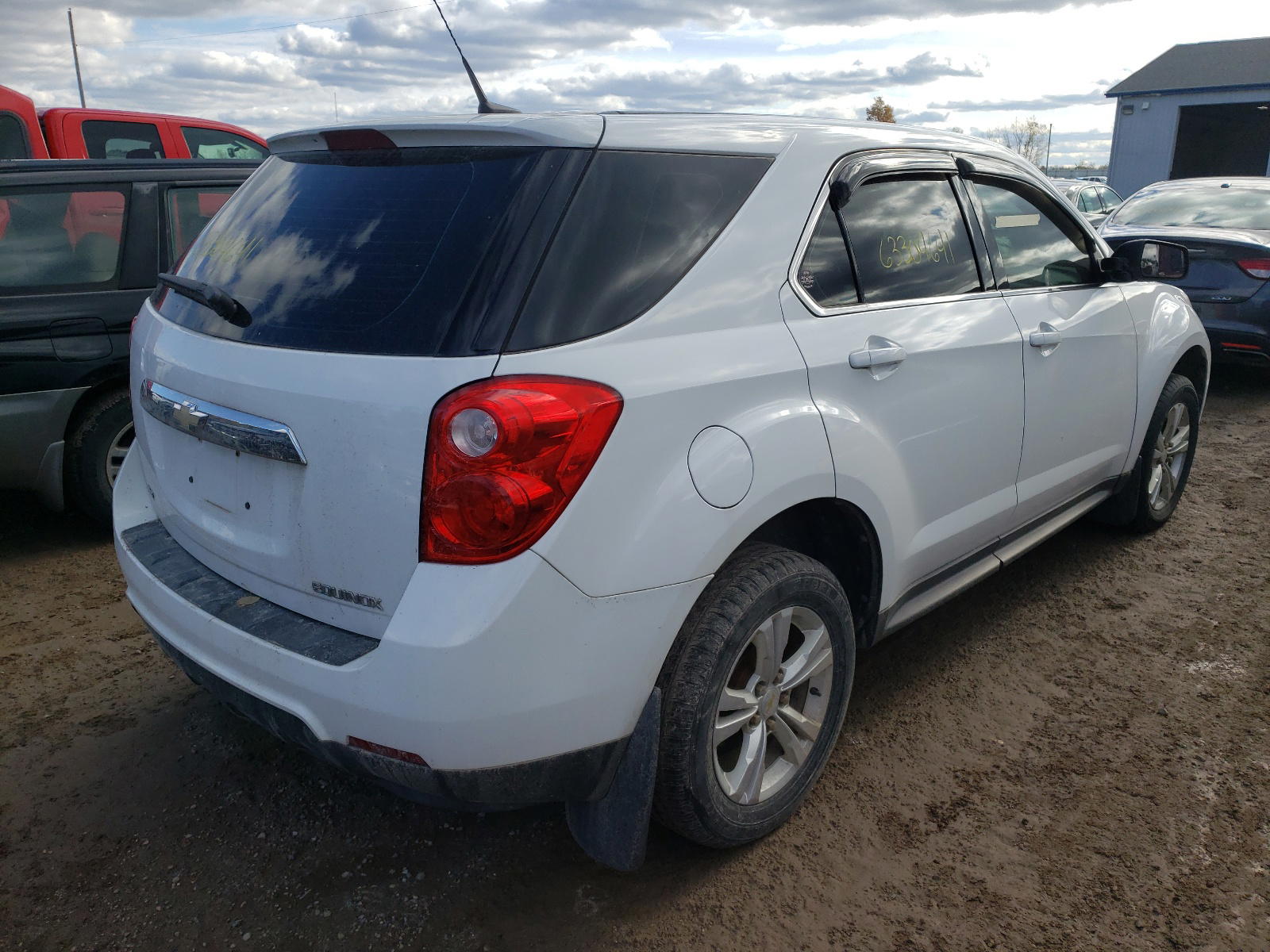 Photo 4 from auction – 2011 CHEVROLET EQUINOX LS with VIN 2CNFLCEC4B6399328