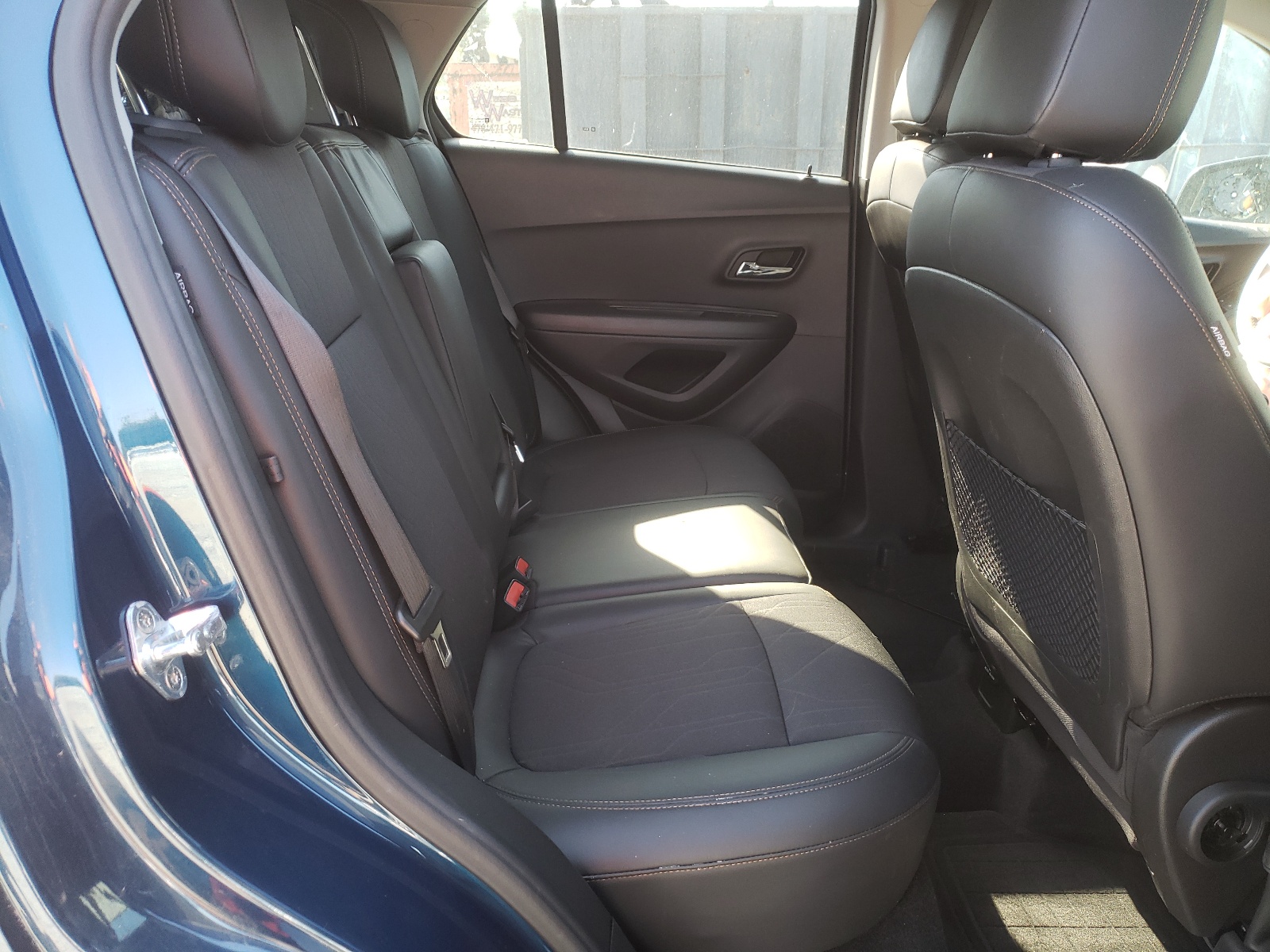 Photo 6 from auction – 2020 CHEVROLET TRAX 1LT with VIN KL7CJLSB9LB333135