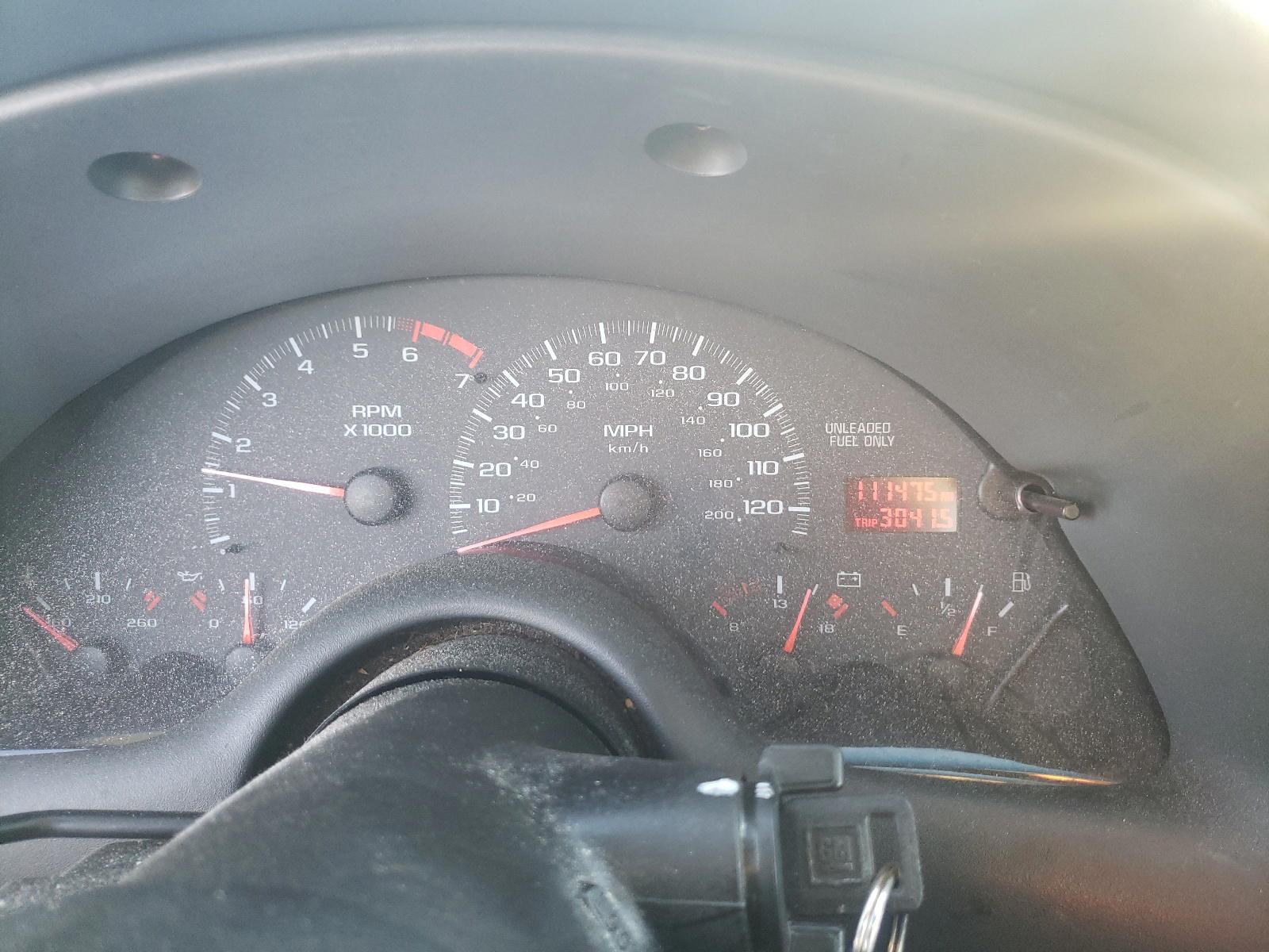 Photo 8 from auction – 1997 CHEVROLET CAMARO BAS with VIN 2G1FP22KXV2119690
