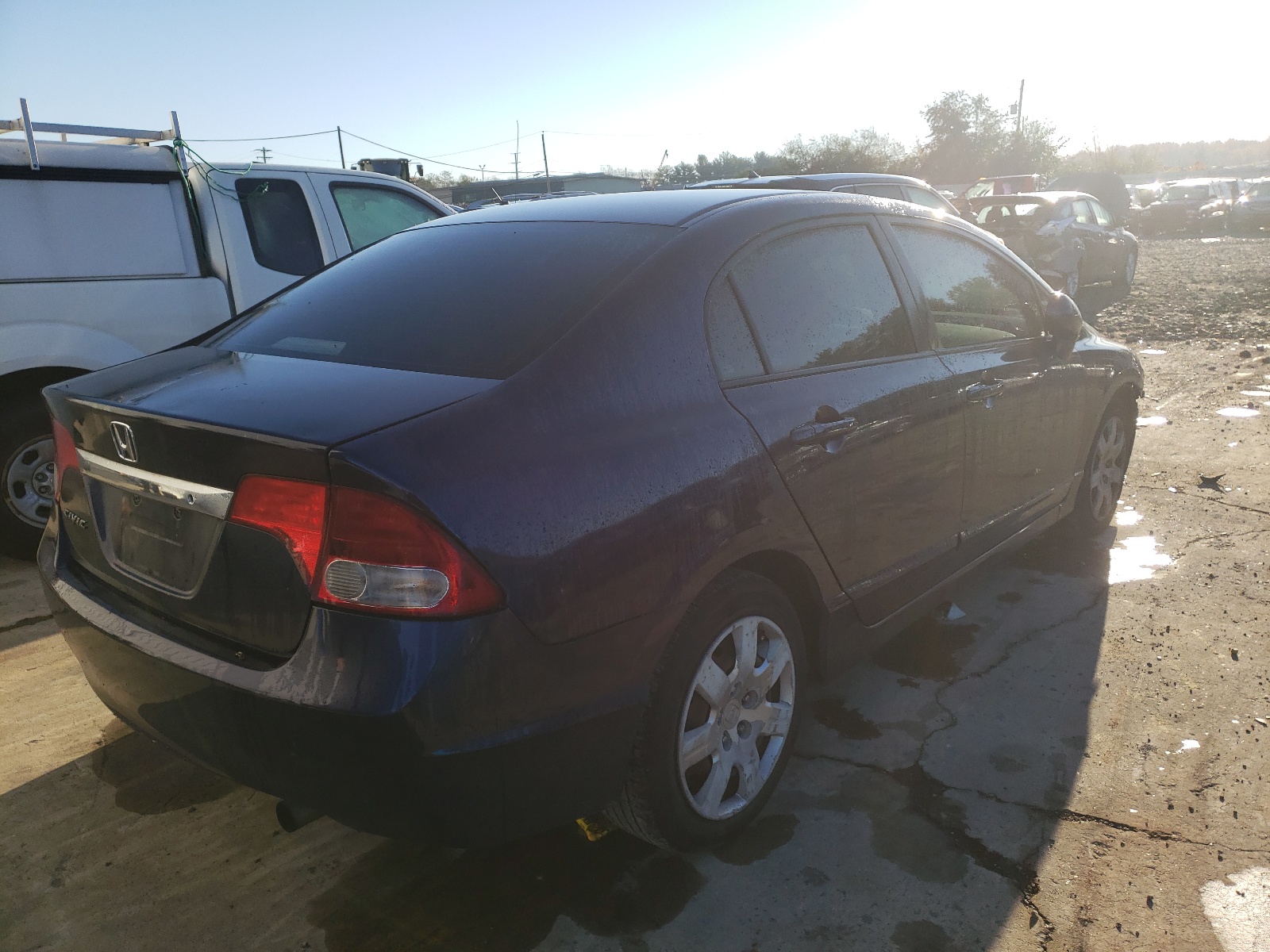 Photo 4 from auction – 2011 HONDA CIVIC LX with VIN 2HGFA1F59BH549289