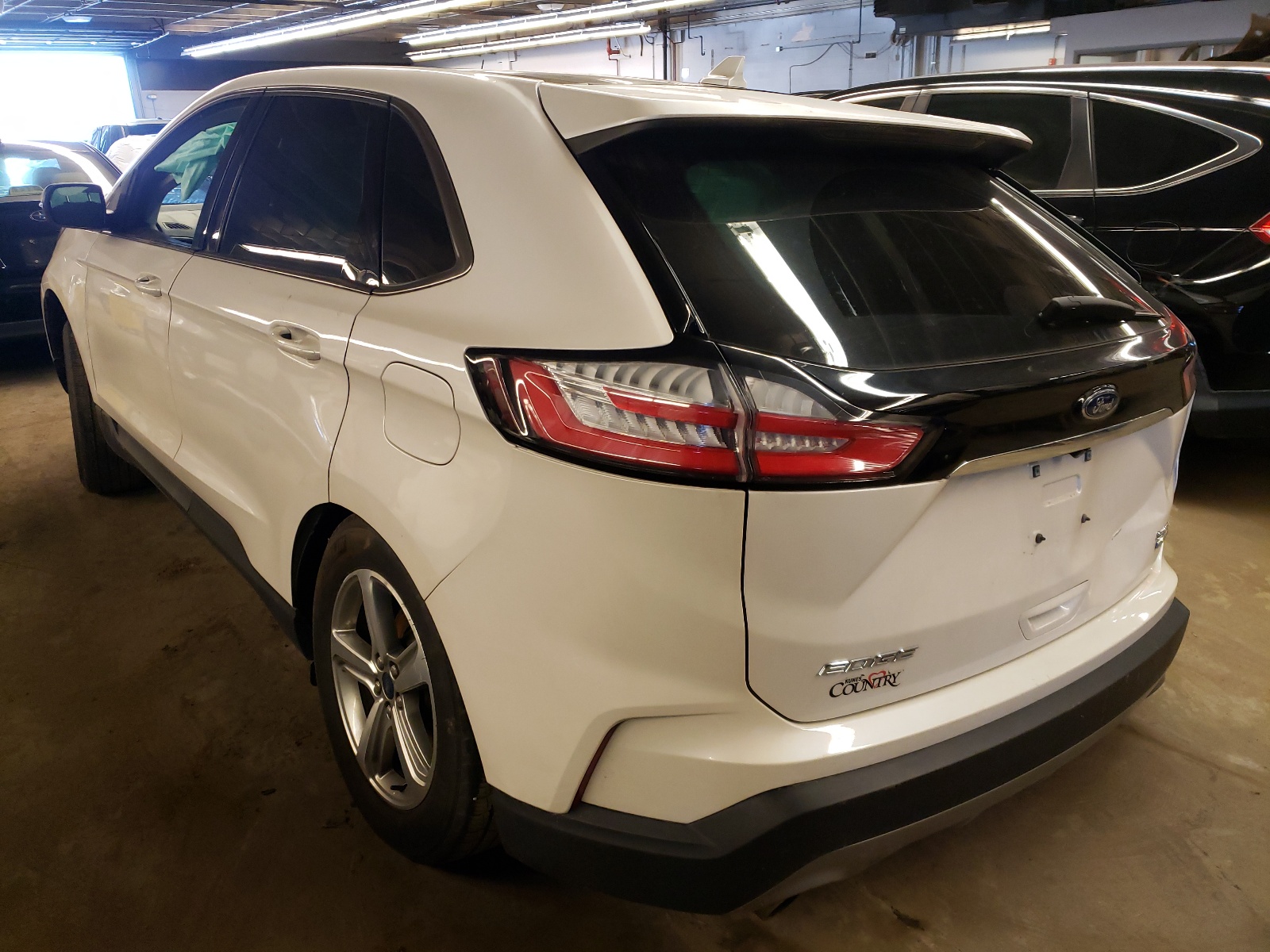 Photo 3 from auction – 2019 FORD EDGE SEL with VIN 2FMPK4J93KBB31546
