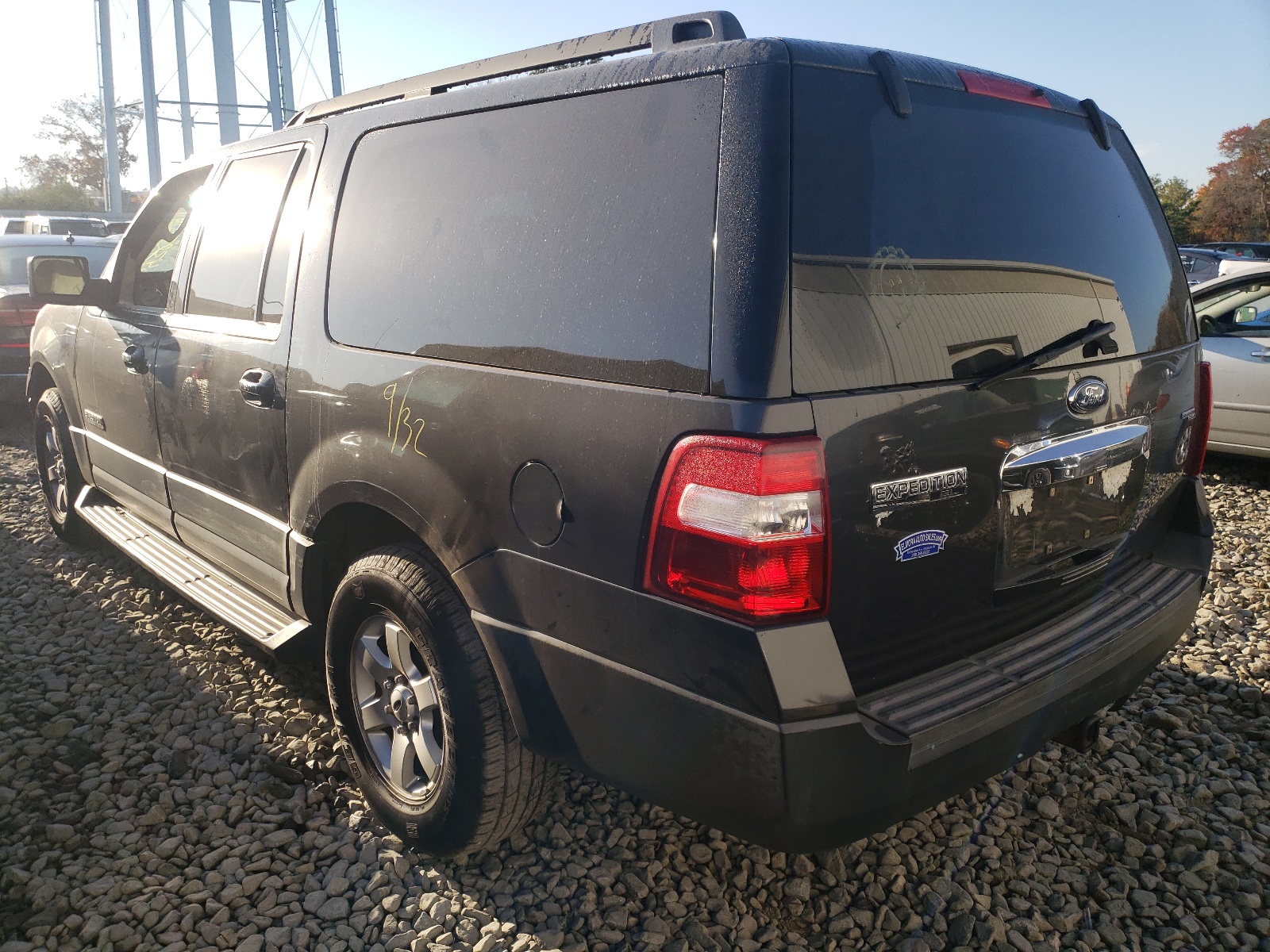 Photo 3 from auction – 2007 FORD EXPEDITION with VIN 1FMFK16557LA19886