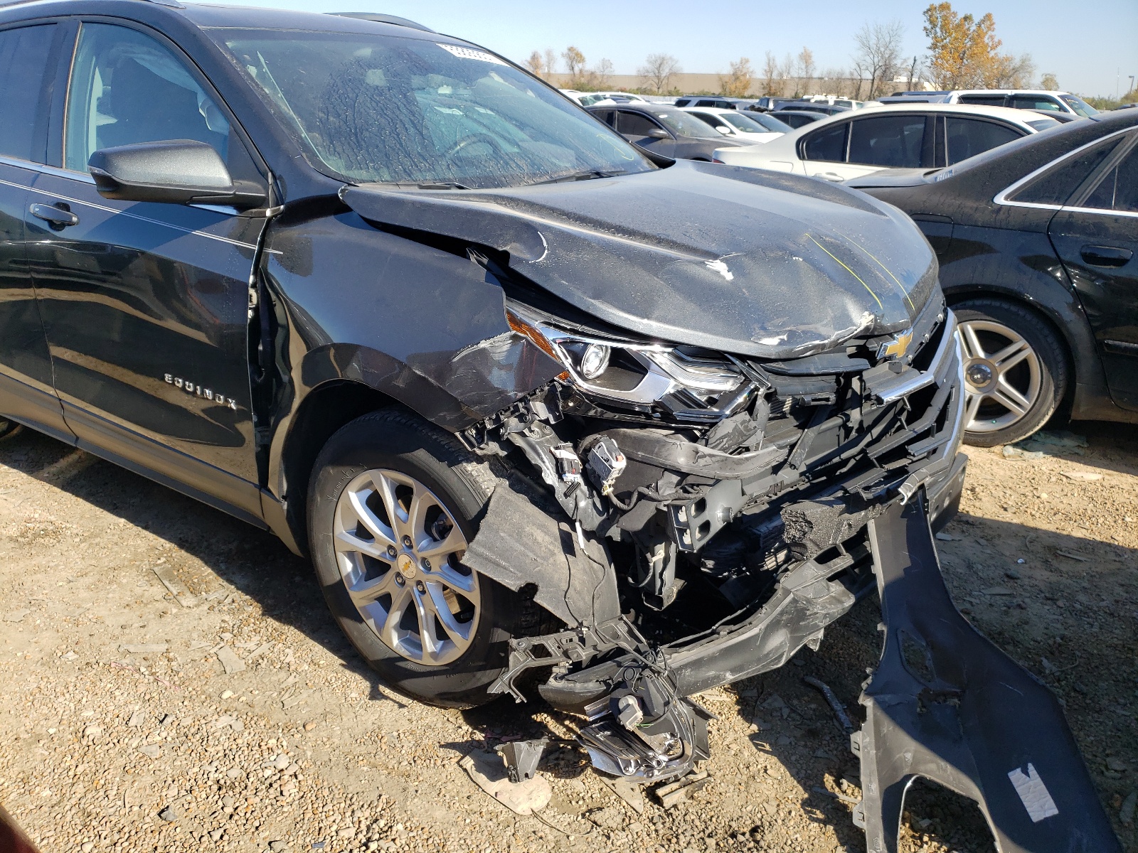 Photo 9 from auction – 2018 CHEVROLET EQUINOX LT with VIN 2GNAXJEV1J6345709