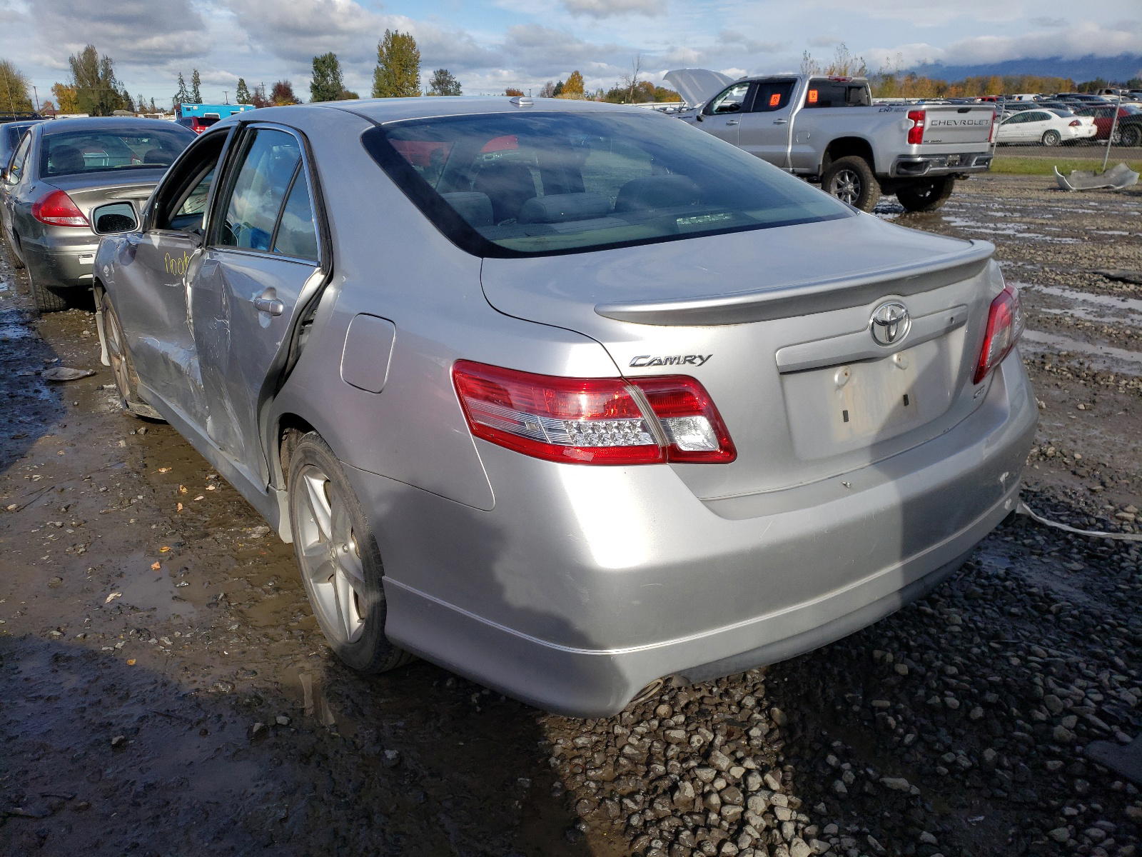 Photo 3 from auction – 2011 TOYOTA CAMRY BASE with VIN 4T1BF3EK1BU189400