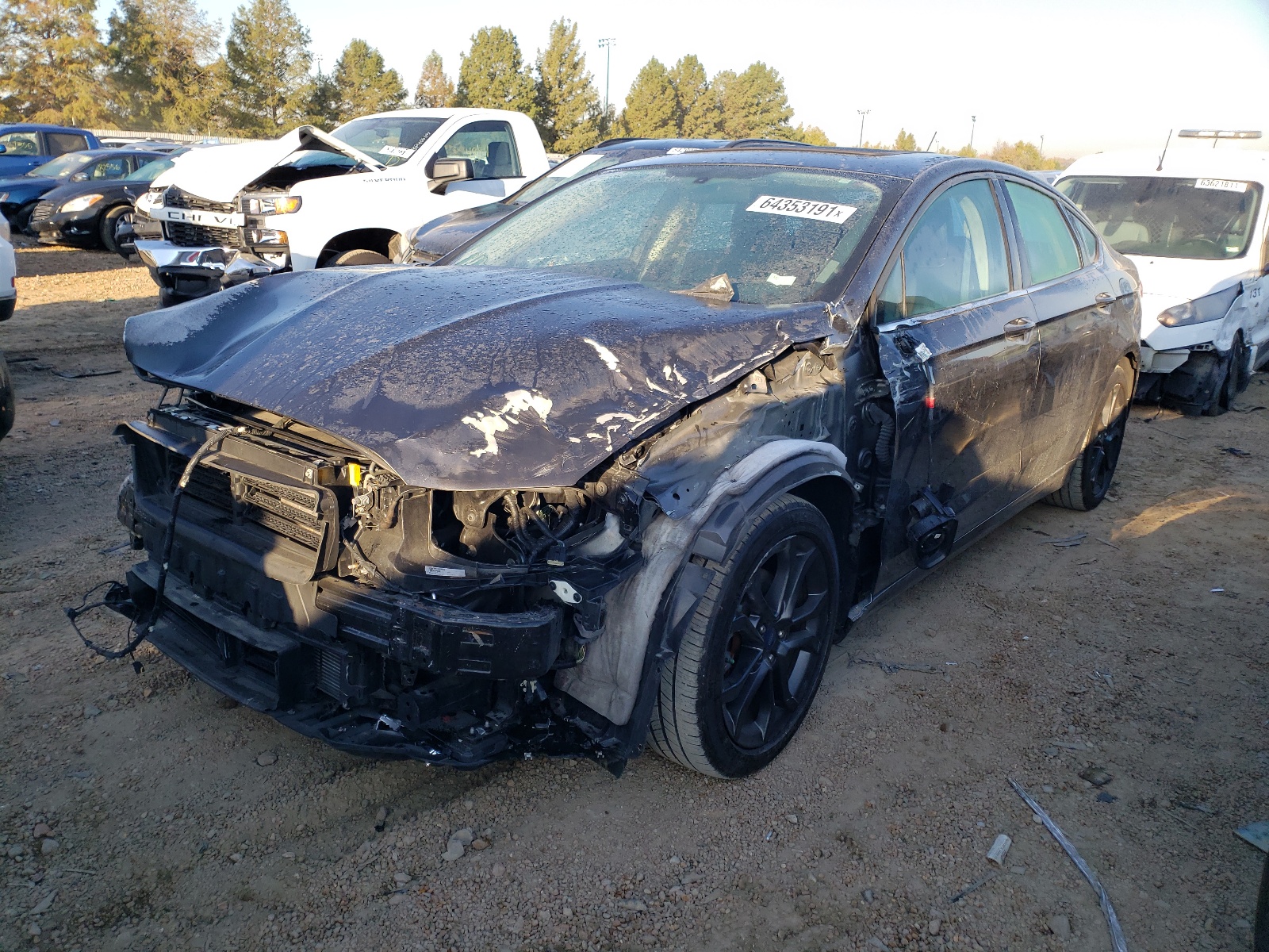 Photo 2 from auction – 2018 FORD FUSION SE with VIN 3FA6P0HD2JR260291