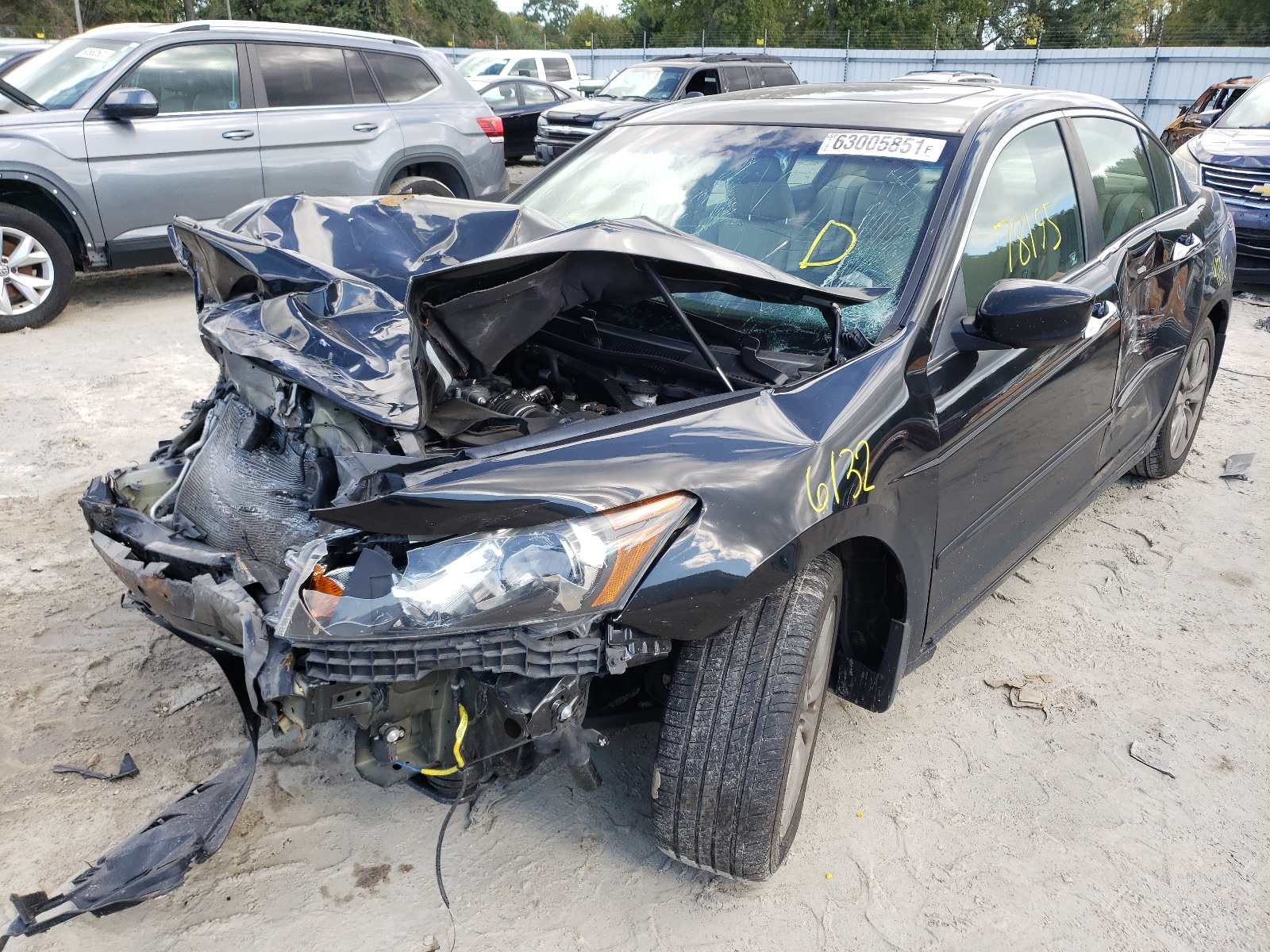 Photo 2 from auction – 2012 HONDA ACCORD EXL with VIN 1HGCP3F81CA039008