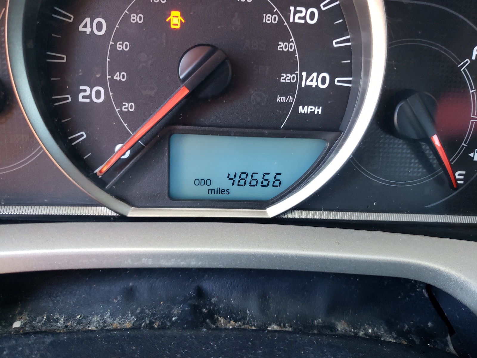 Photo 8 from auction – 2015 TOYOTA RAV4 XLE with VIN 2T3WFREV5FW206677